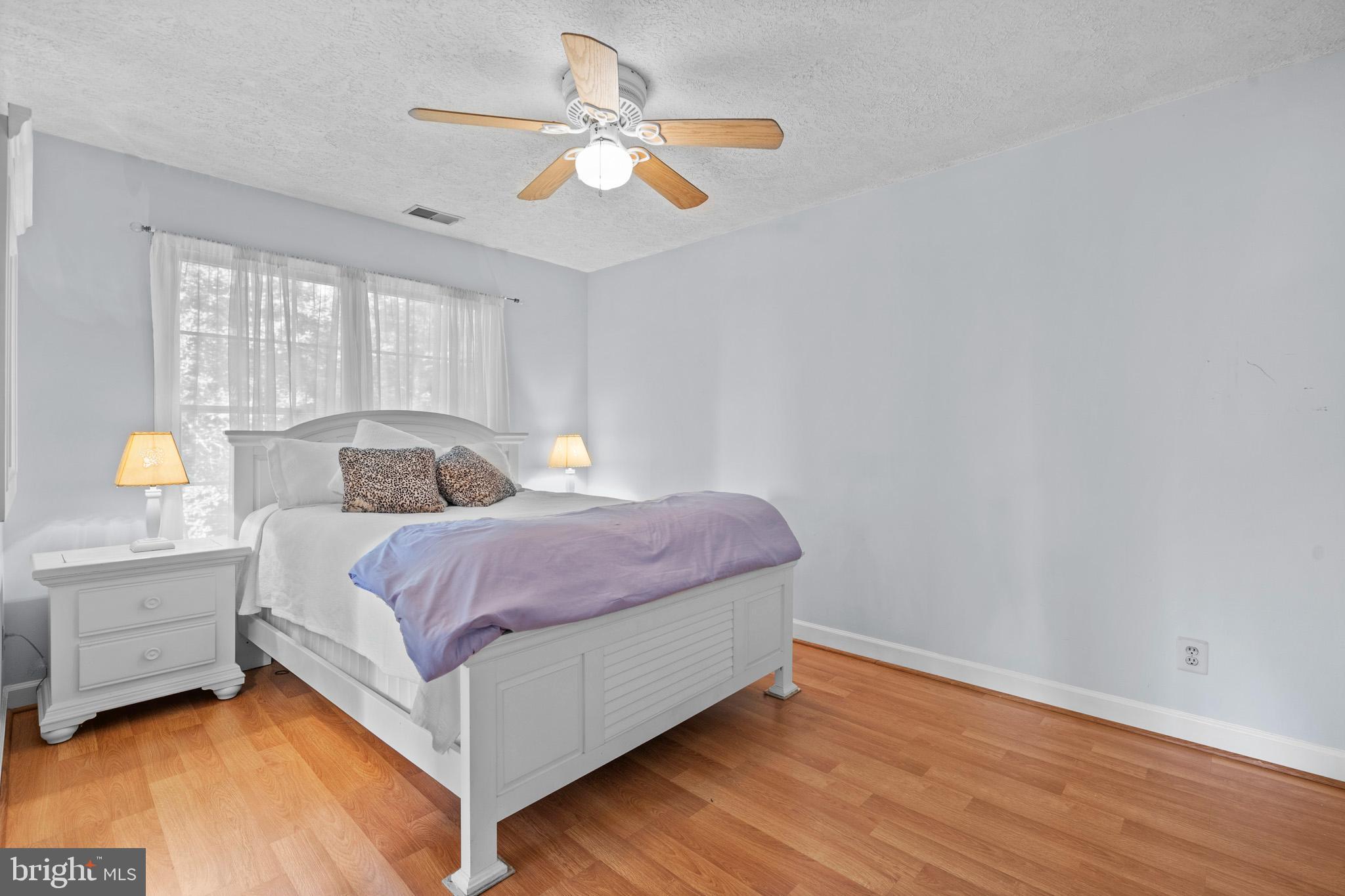 SWAN POINT - Residential