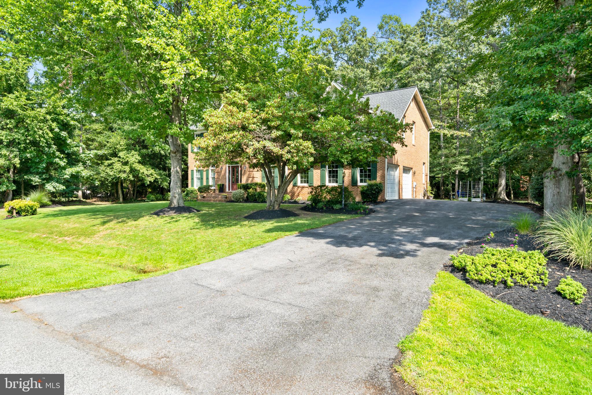 SWAN POINT - Residential