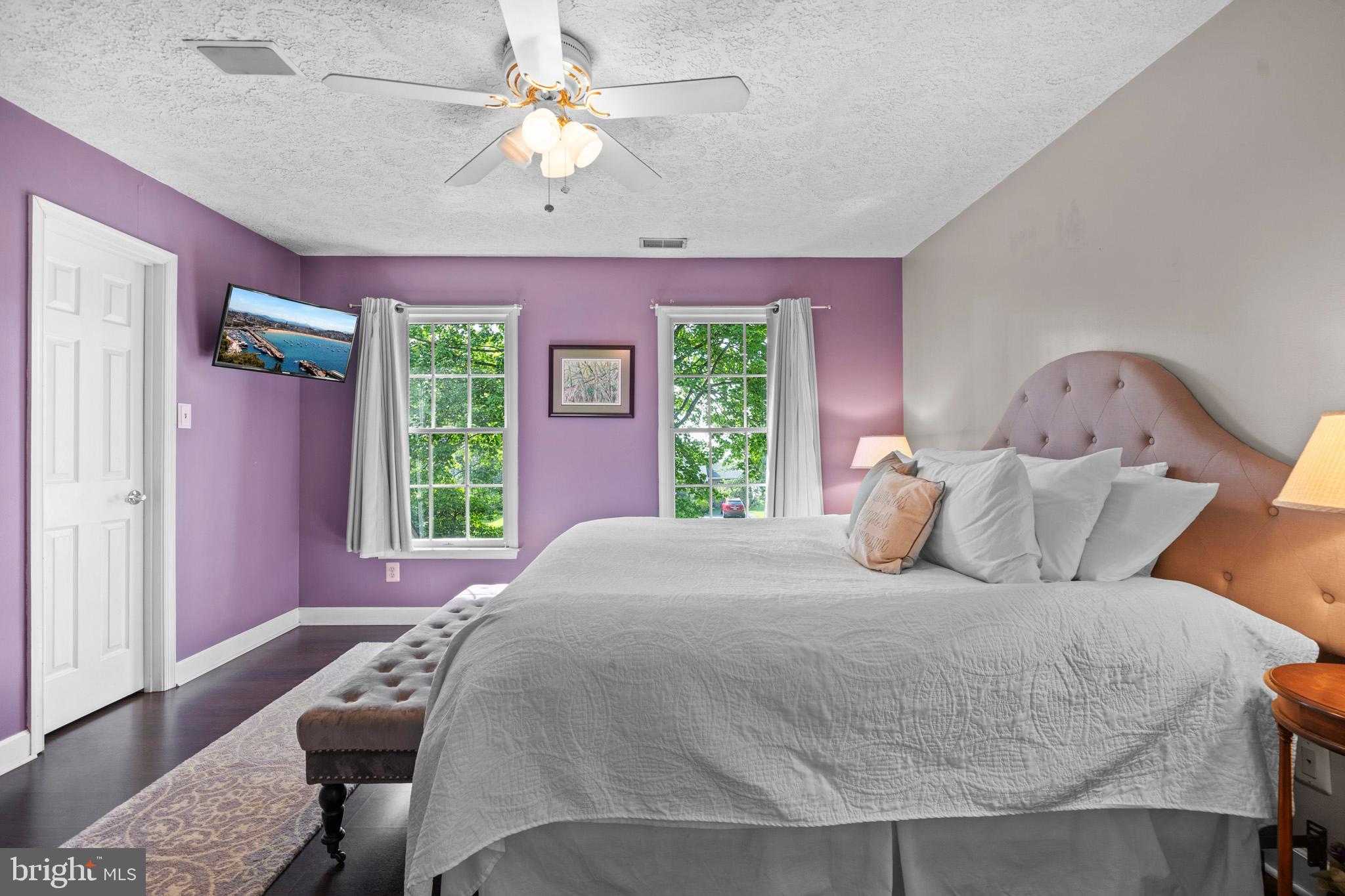 SWAN POINT - Residential