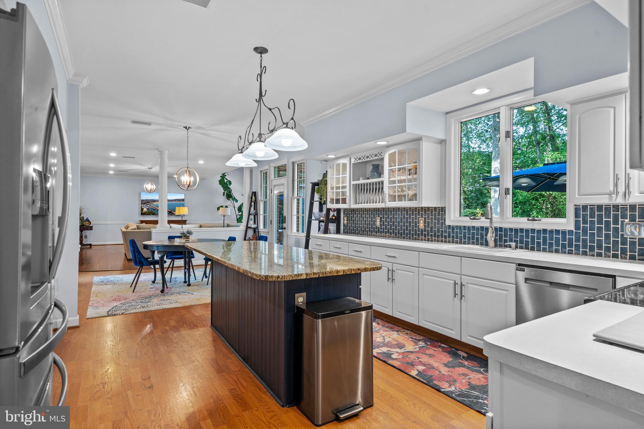 SWAN POINT - Residential