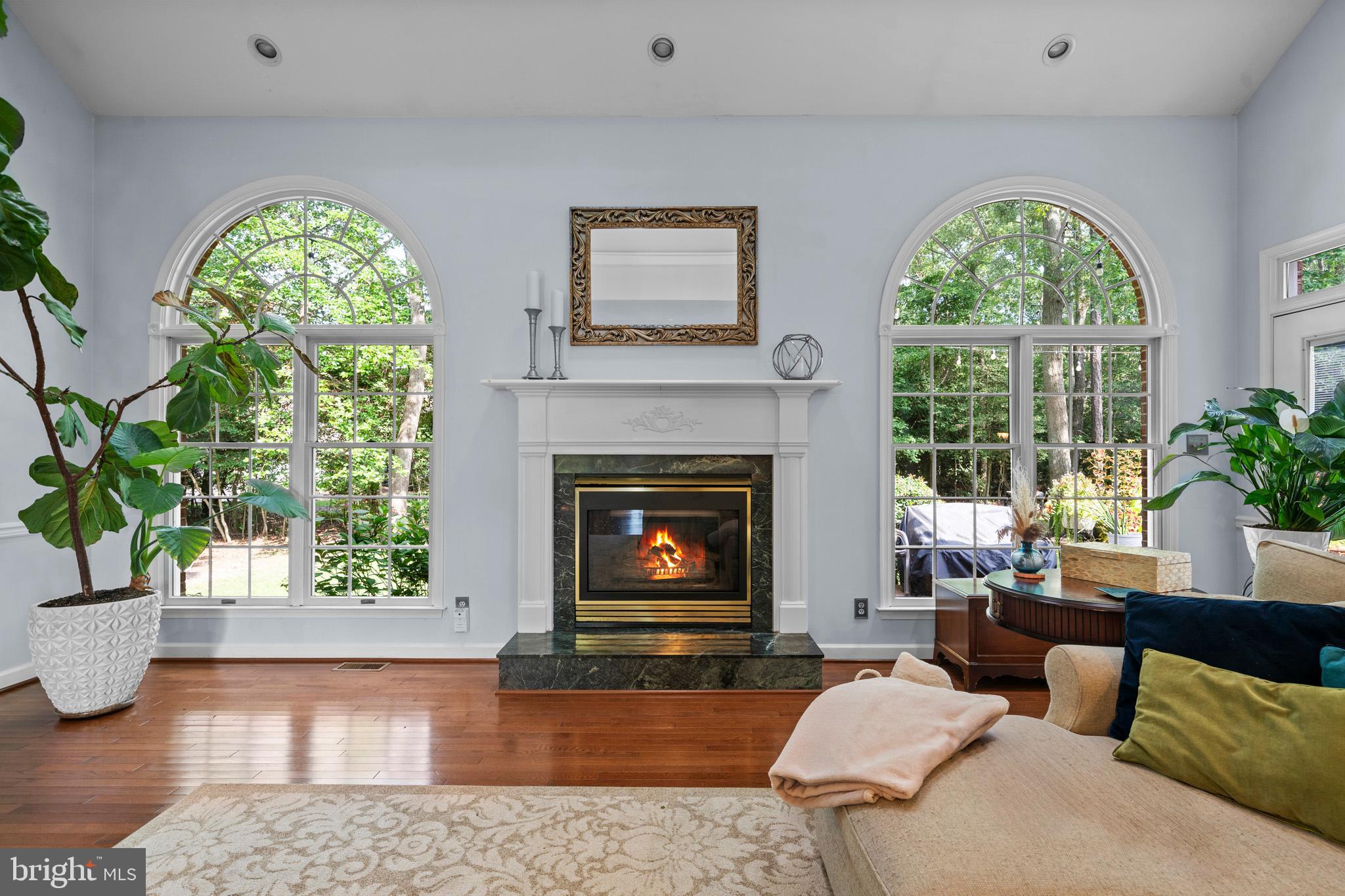 SWAN POINT - Residential