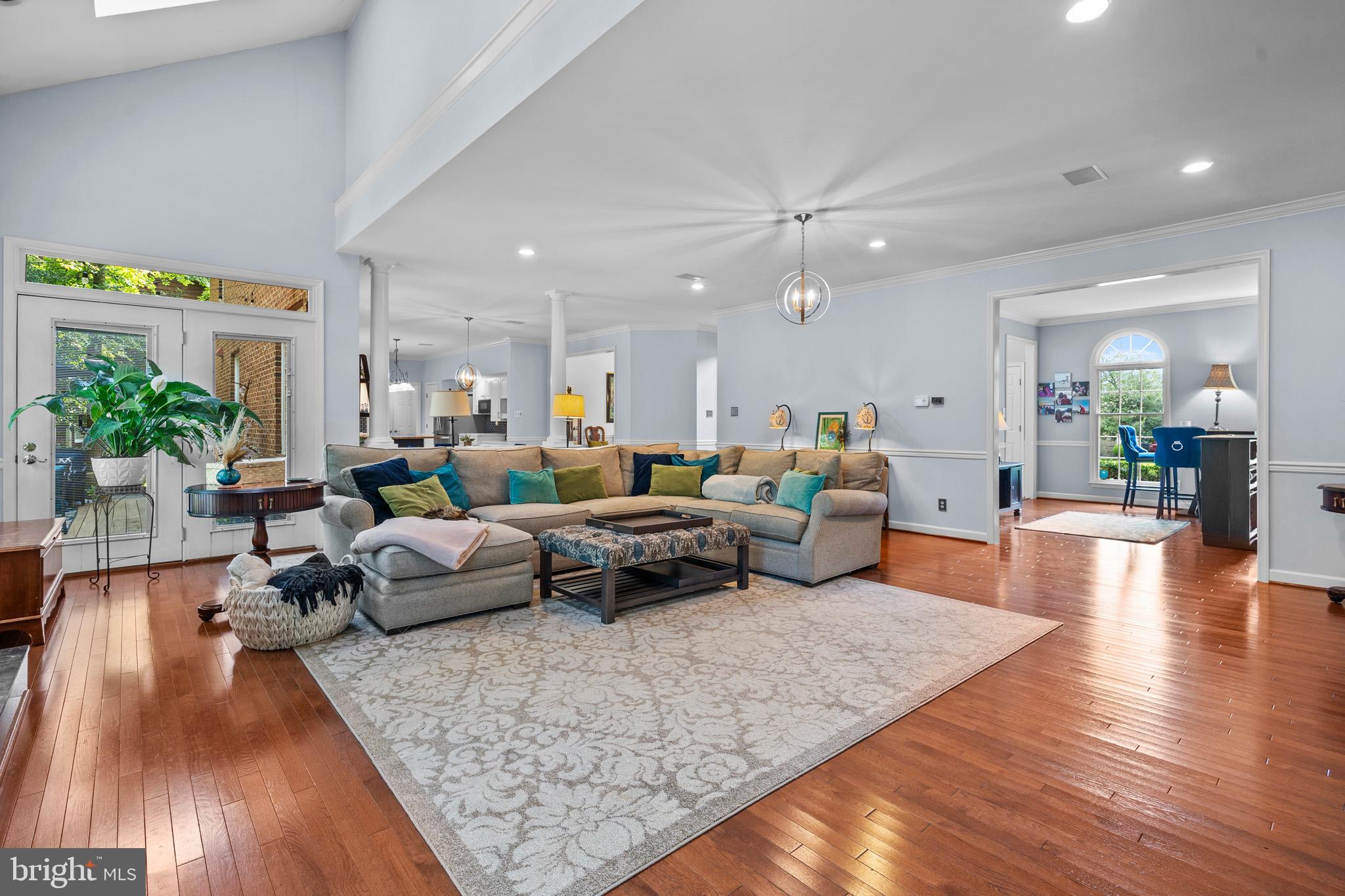 SWAN POINT - Residential