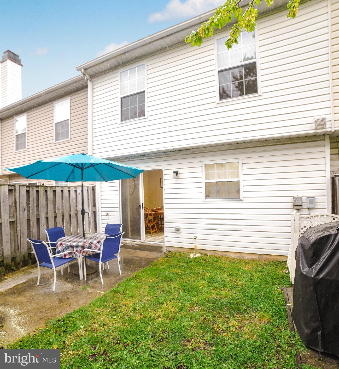 LAUREL GLEN - Residential