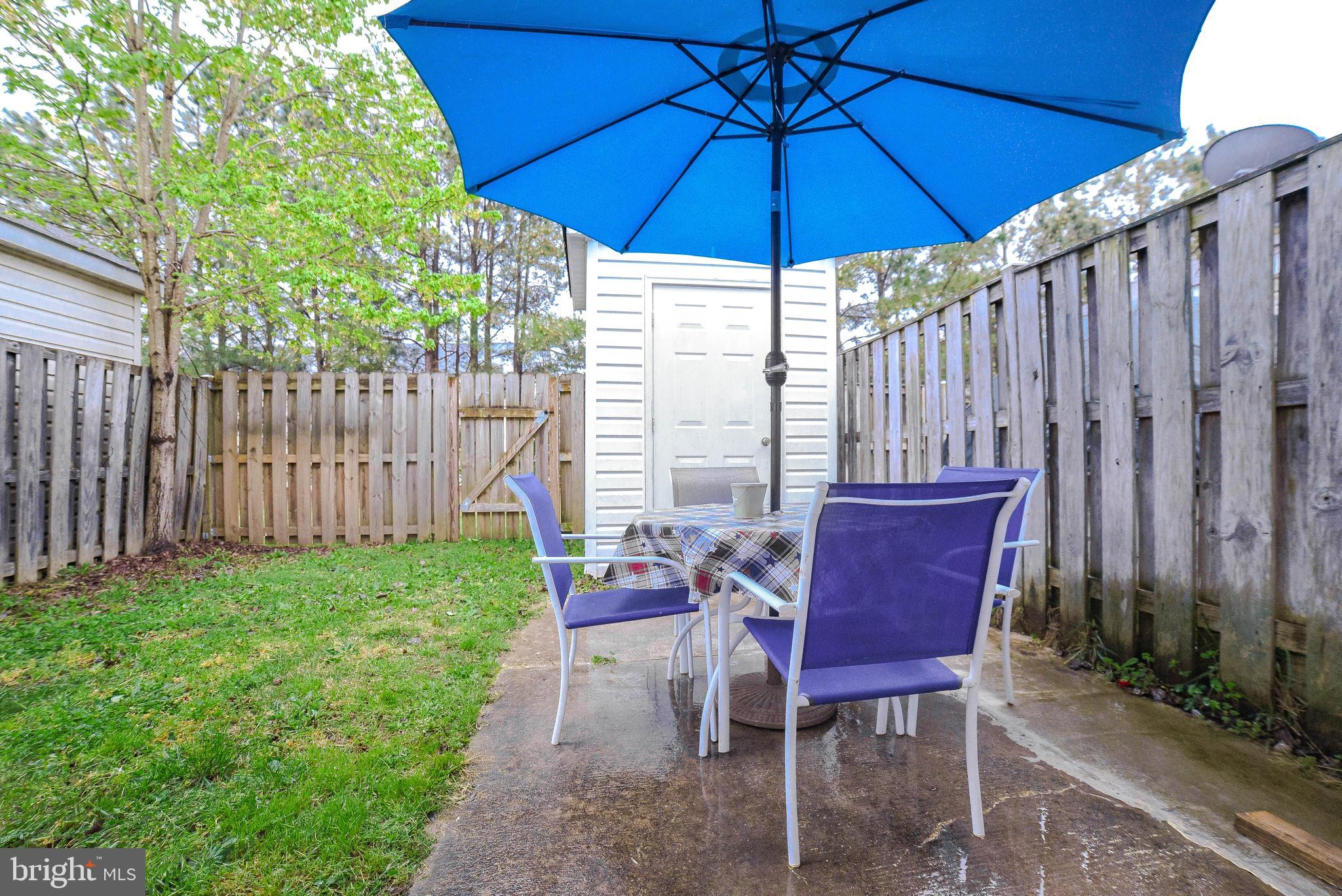 LAUREL GLEN - Residential