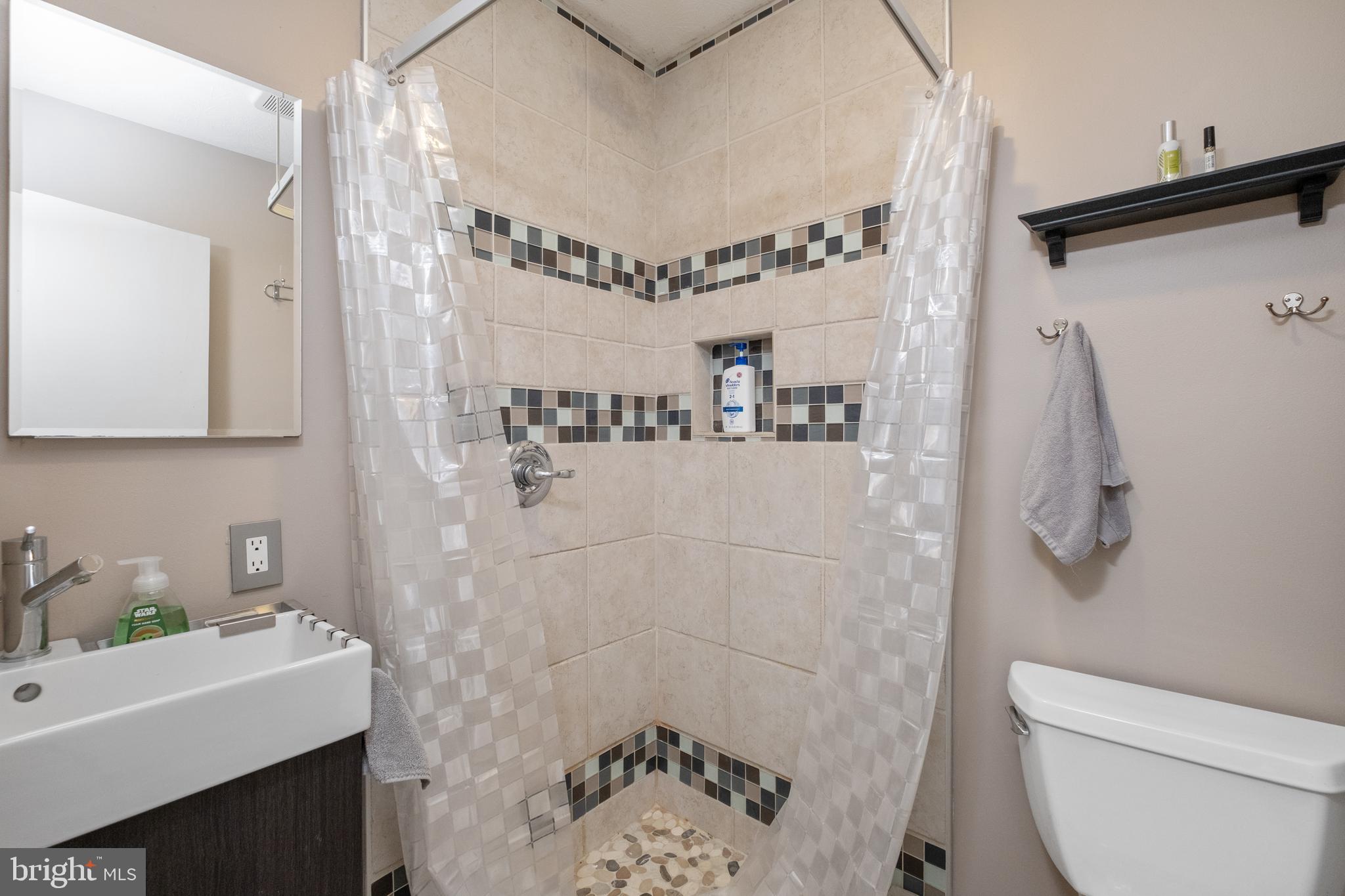 NORTH FORK FARMS - Residential