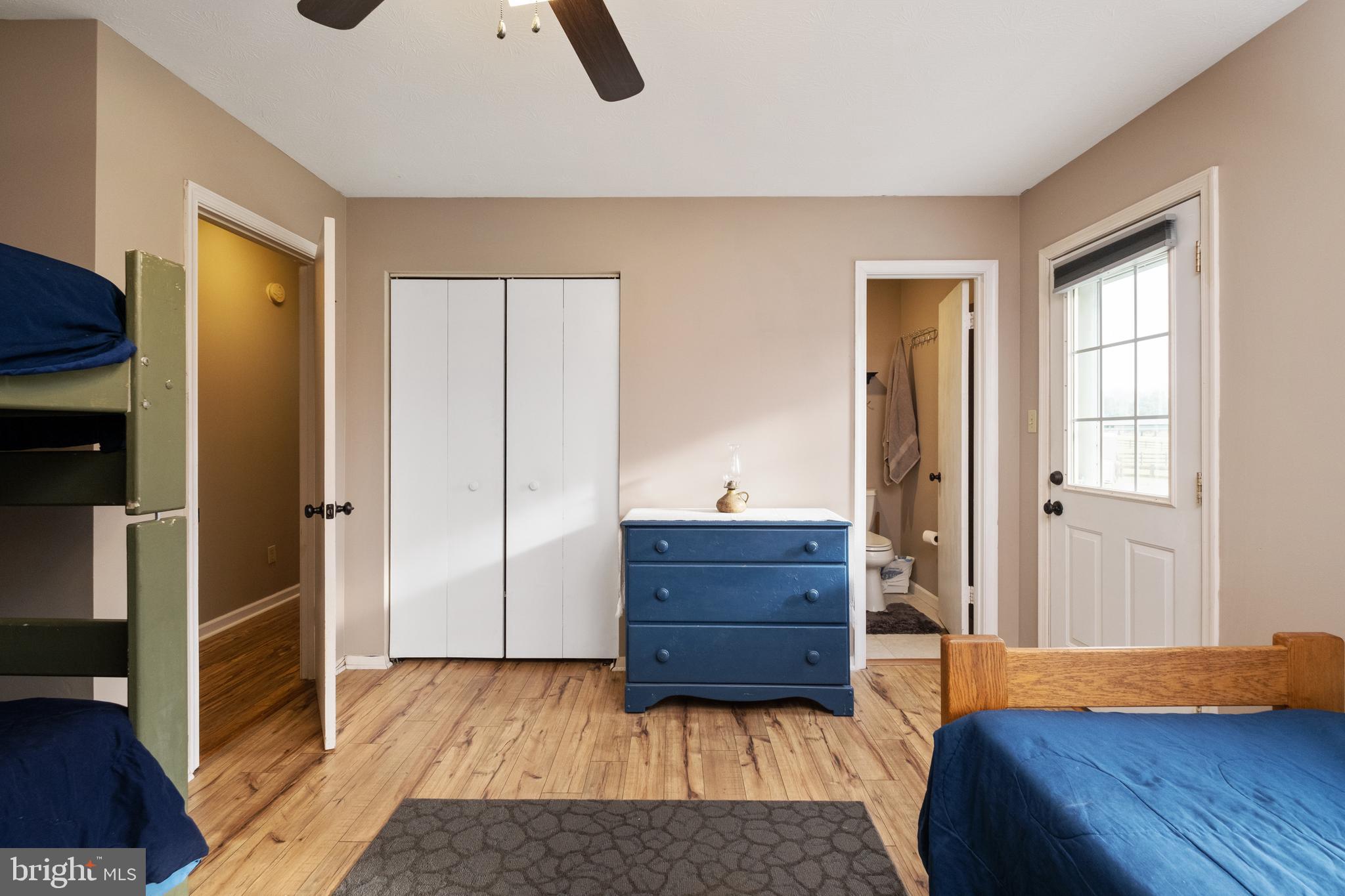 NORTH FORK FARMS - Residential