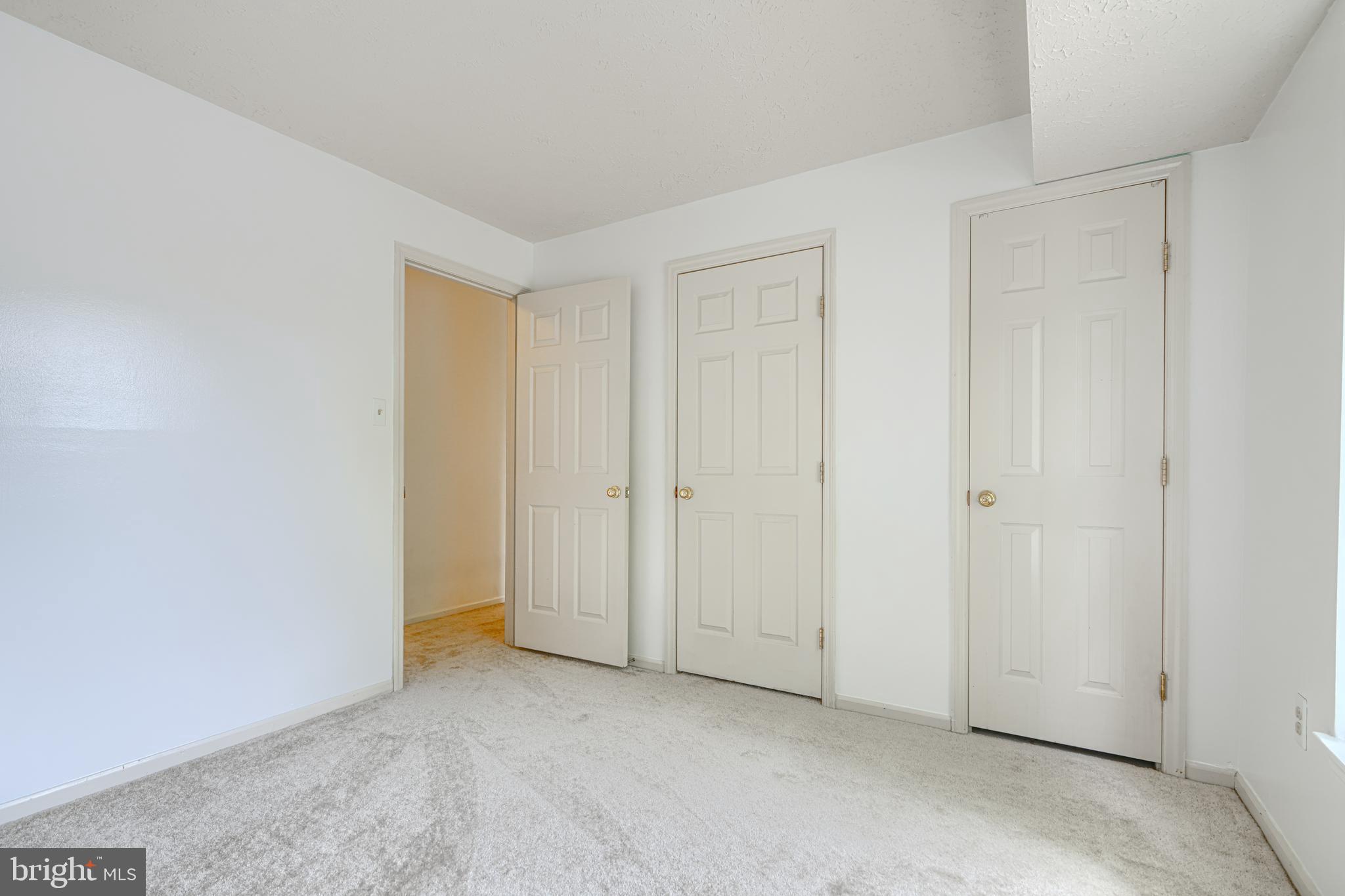 BRENTWOOD CONDO - Residential