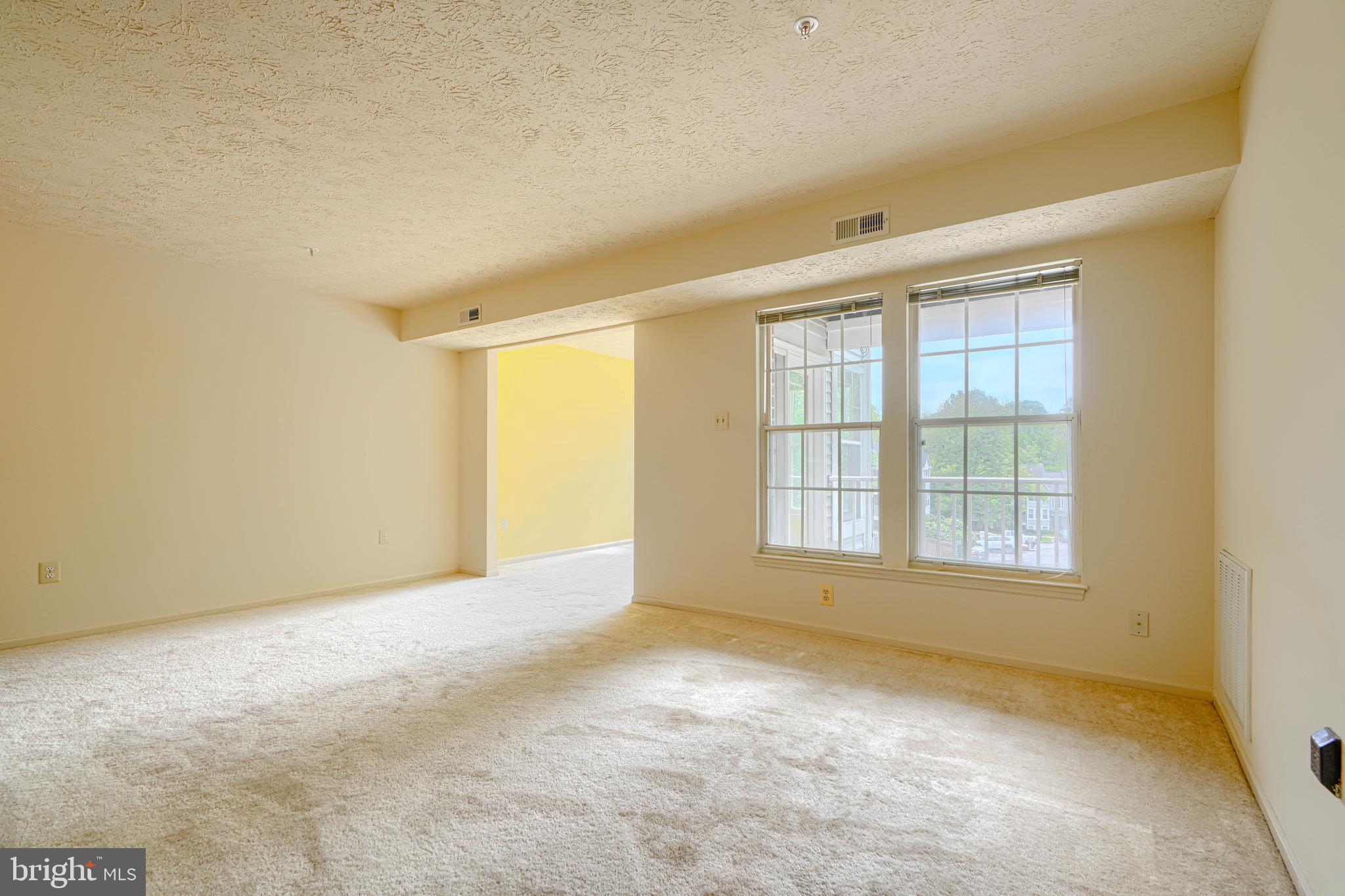 BRENTWOOD CONDO - Residential