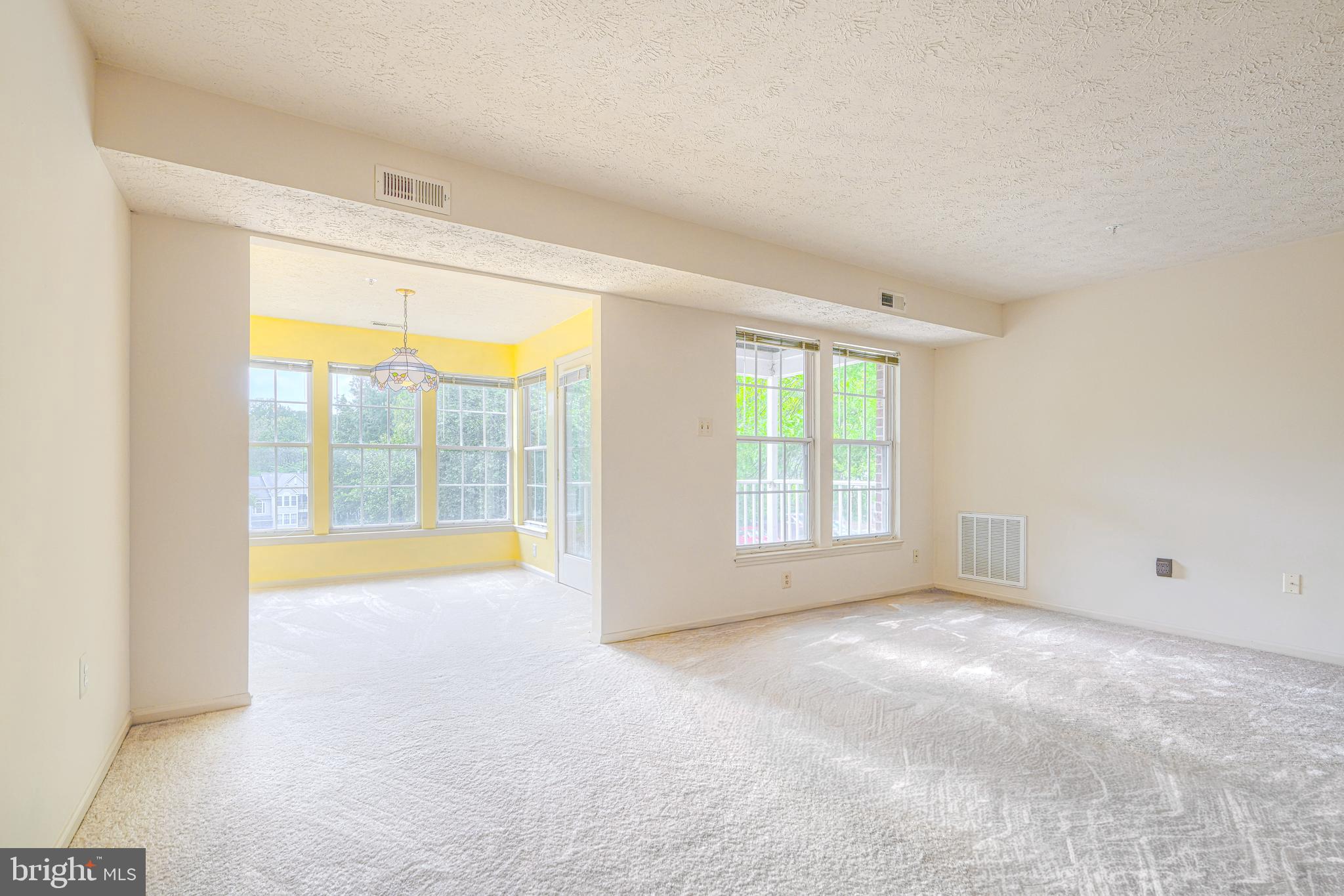 BRENTWOOD CONDO - Residential