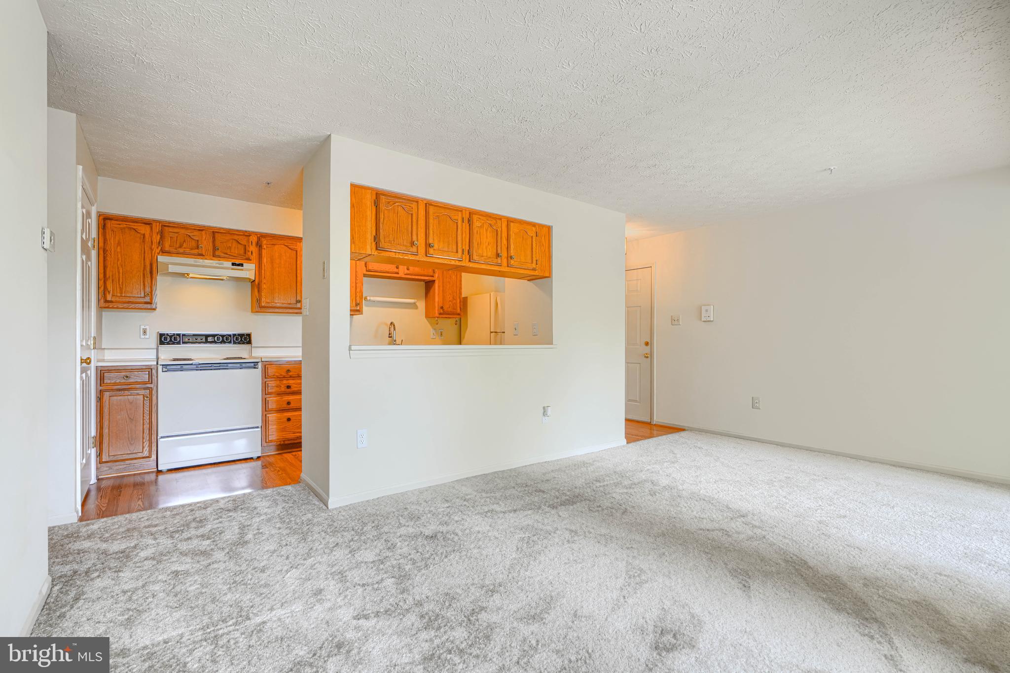 BRENTWOOD CONDO - Residential
