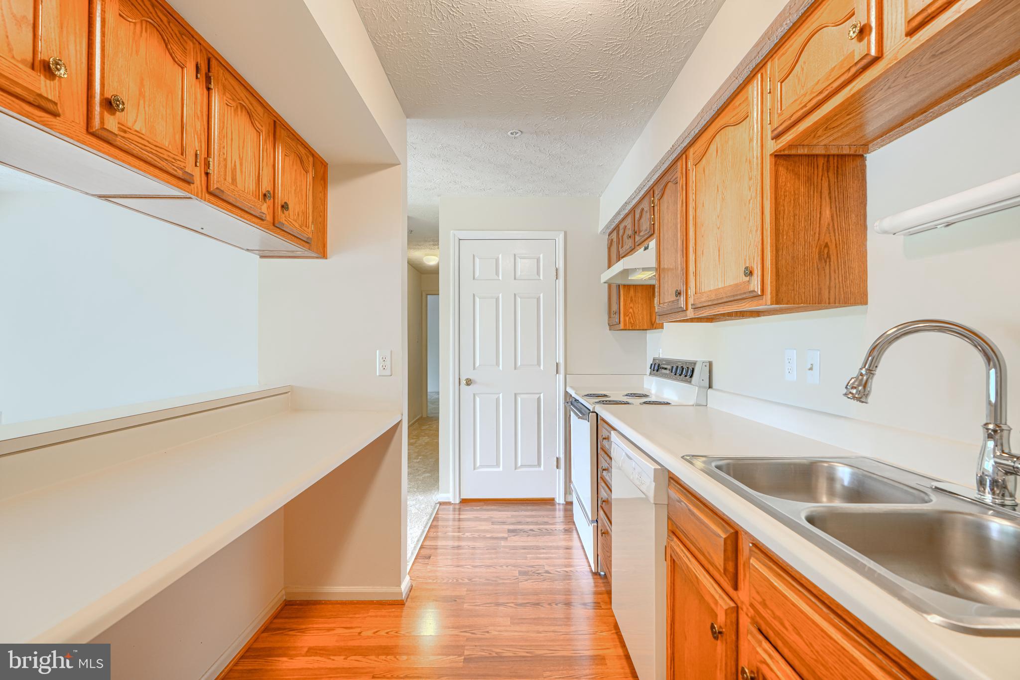 BRENTWOOD CONDO - Residential