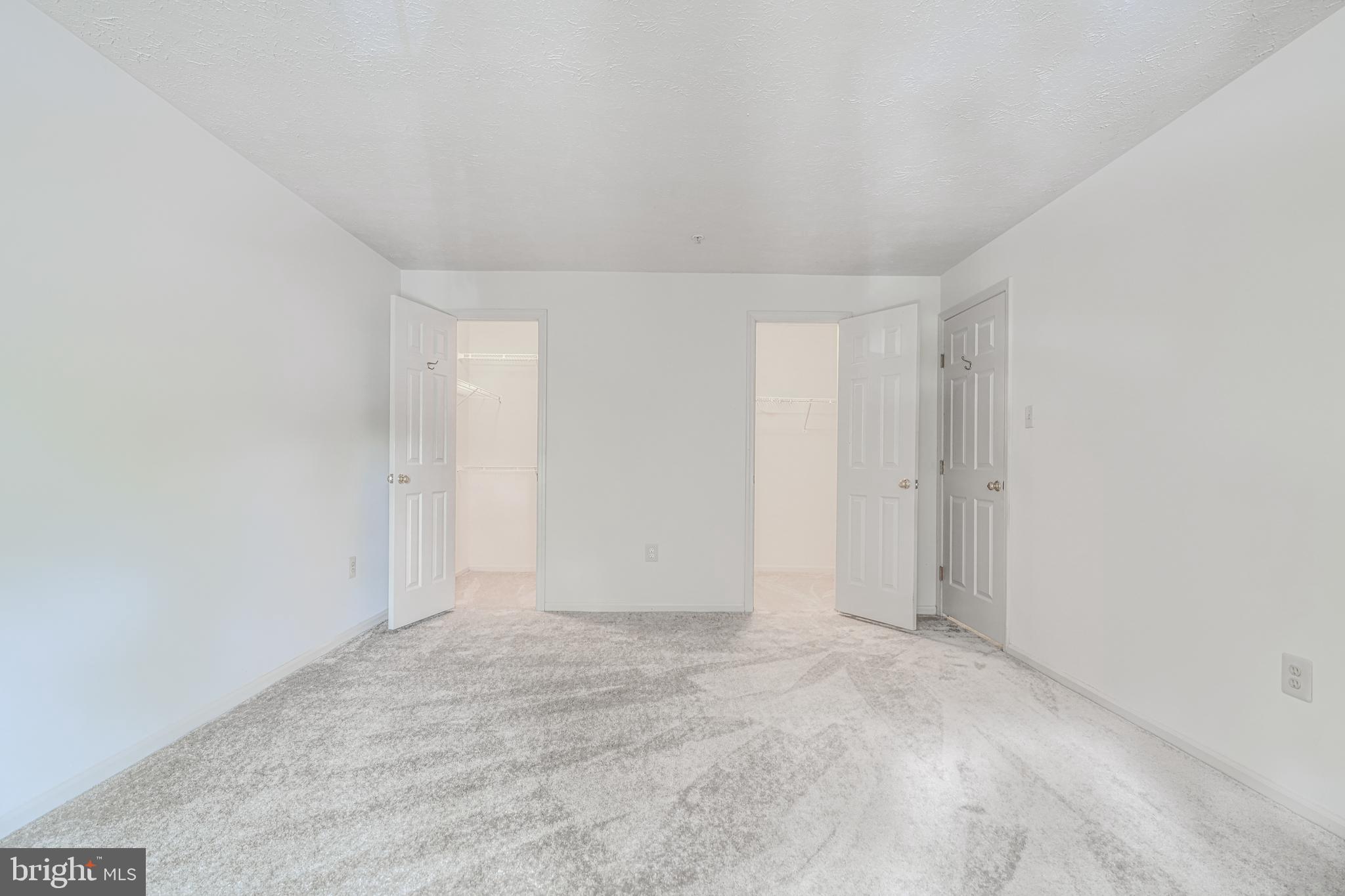 BRENTWOOD CONDO - Residential