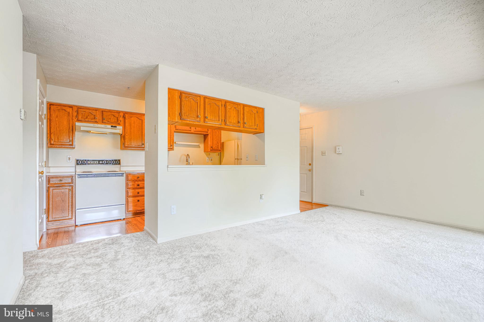 BRENTWOOD CONDO - Residential