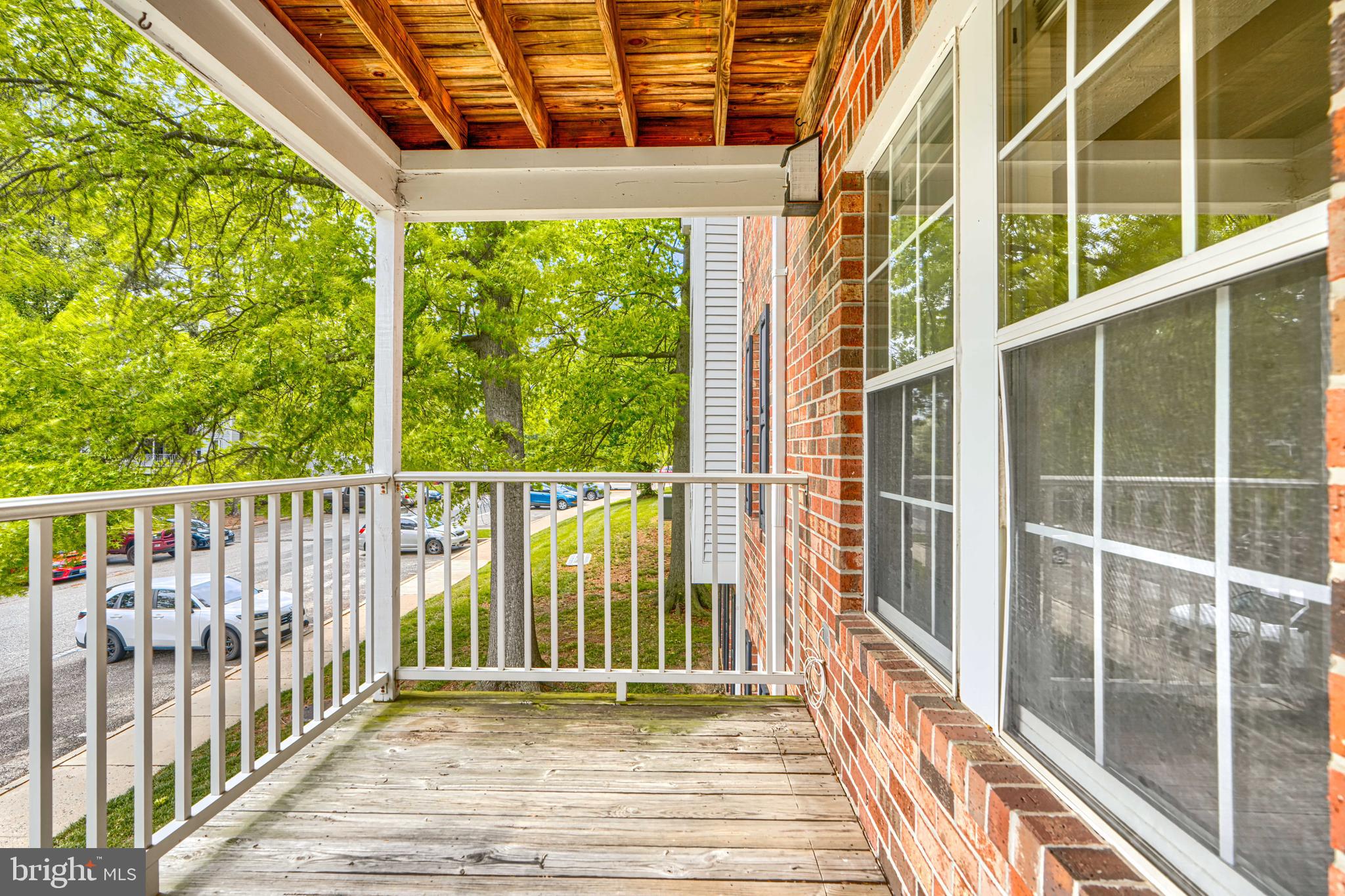 BRENTWOOD CONDO - Residential
