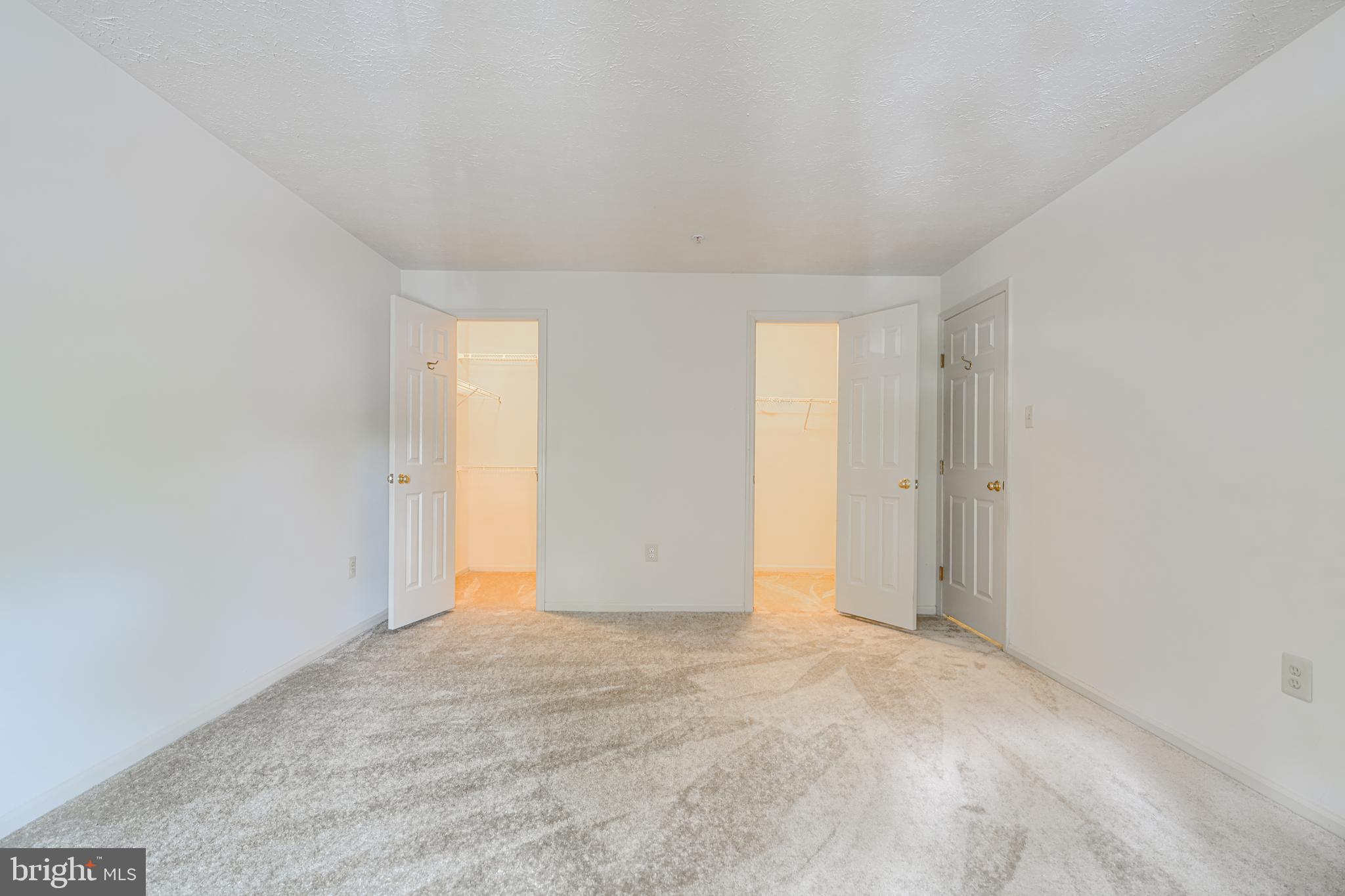 BRENTWOOD CONDO - Residential