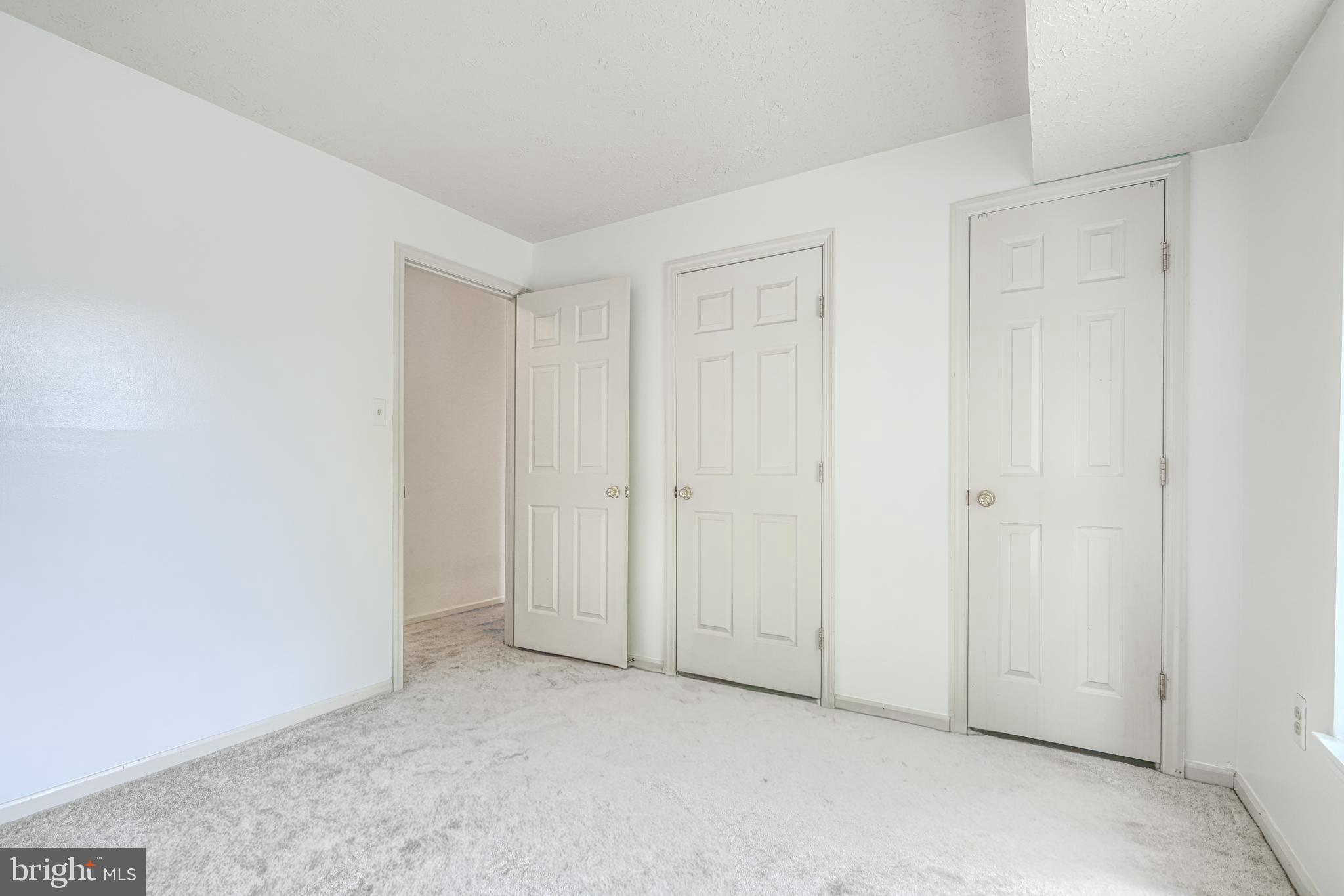 BRENTWOOD CONDO - Residential