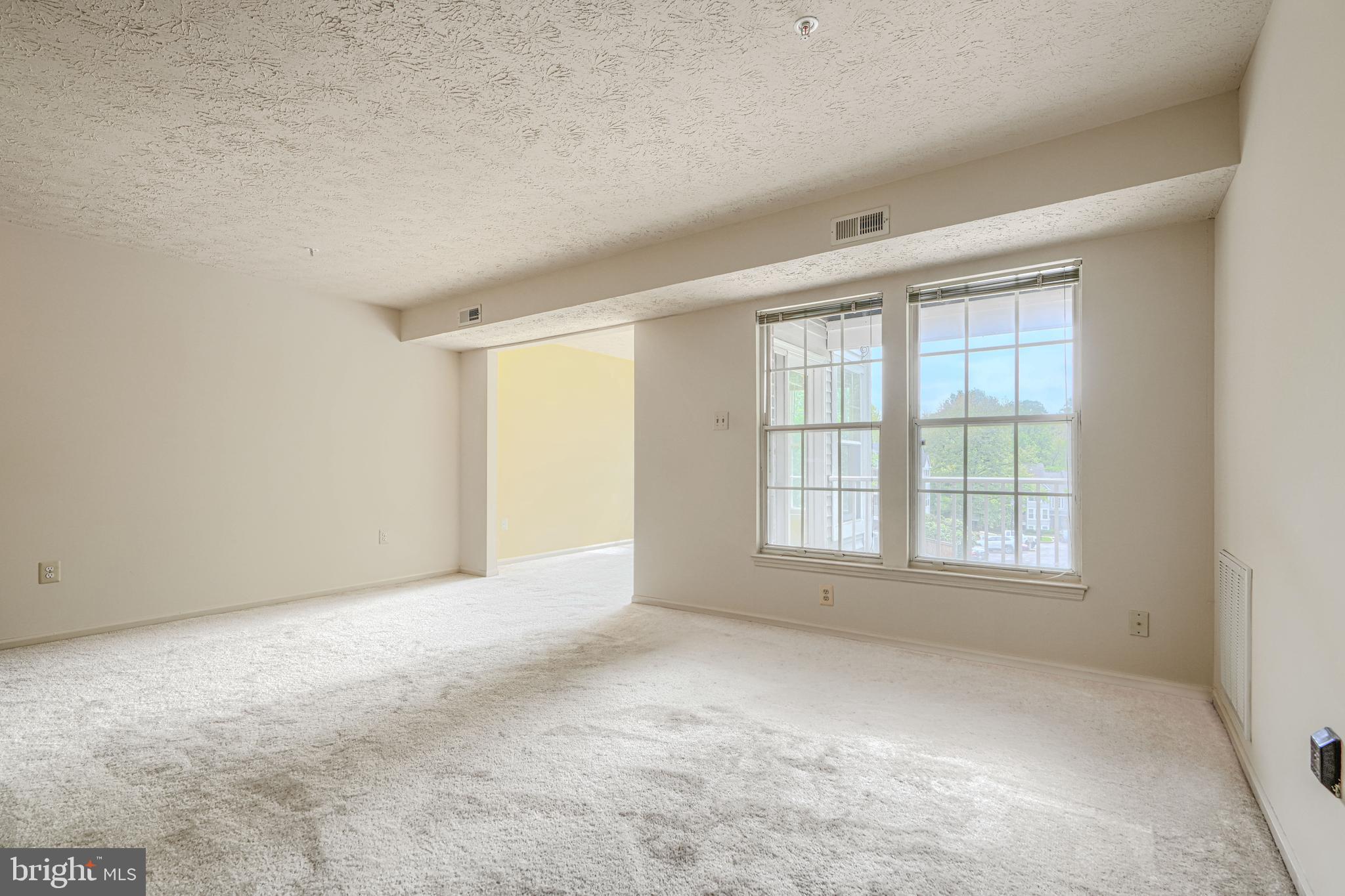 BRENTWOOD CONDO - Residential