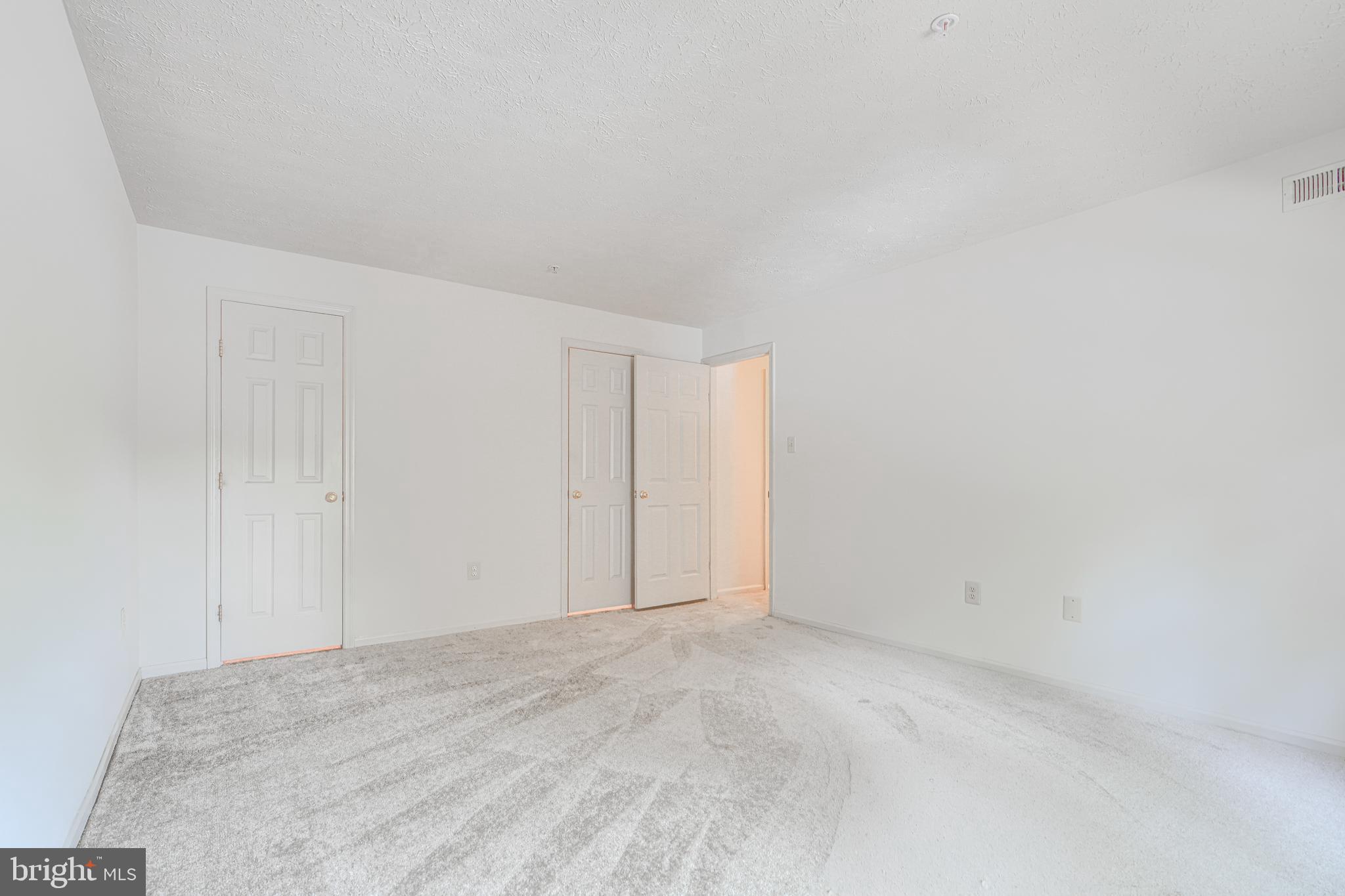BRENTWOOD CONDO - Residential