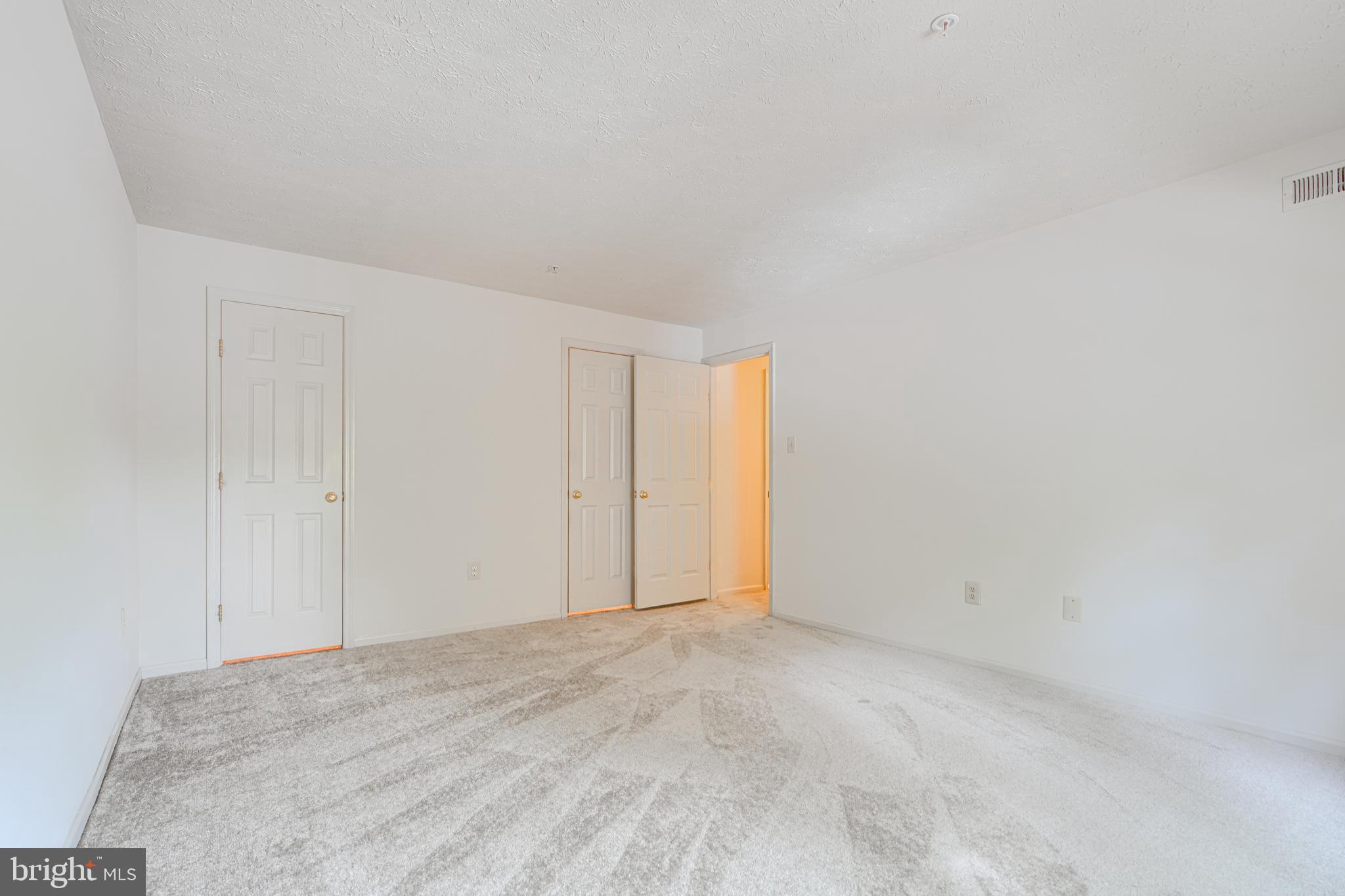 BRENTWOOD CONDO - Residential