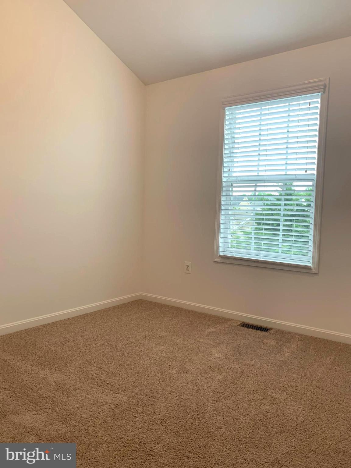 LADYSMITH VILLAGE - Residential Lease