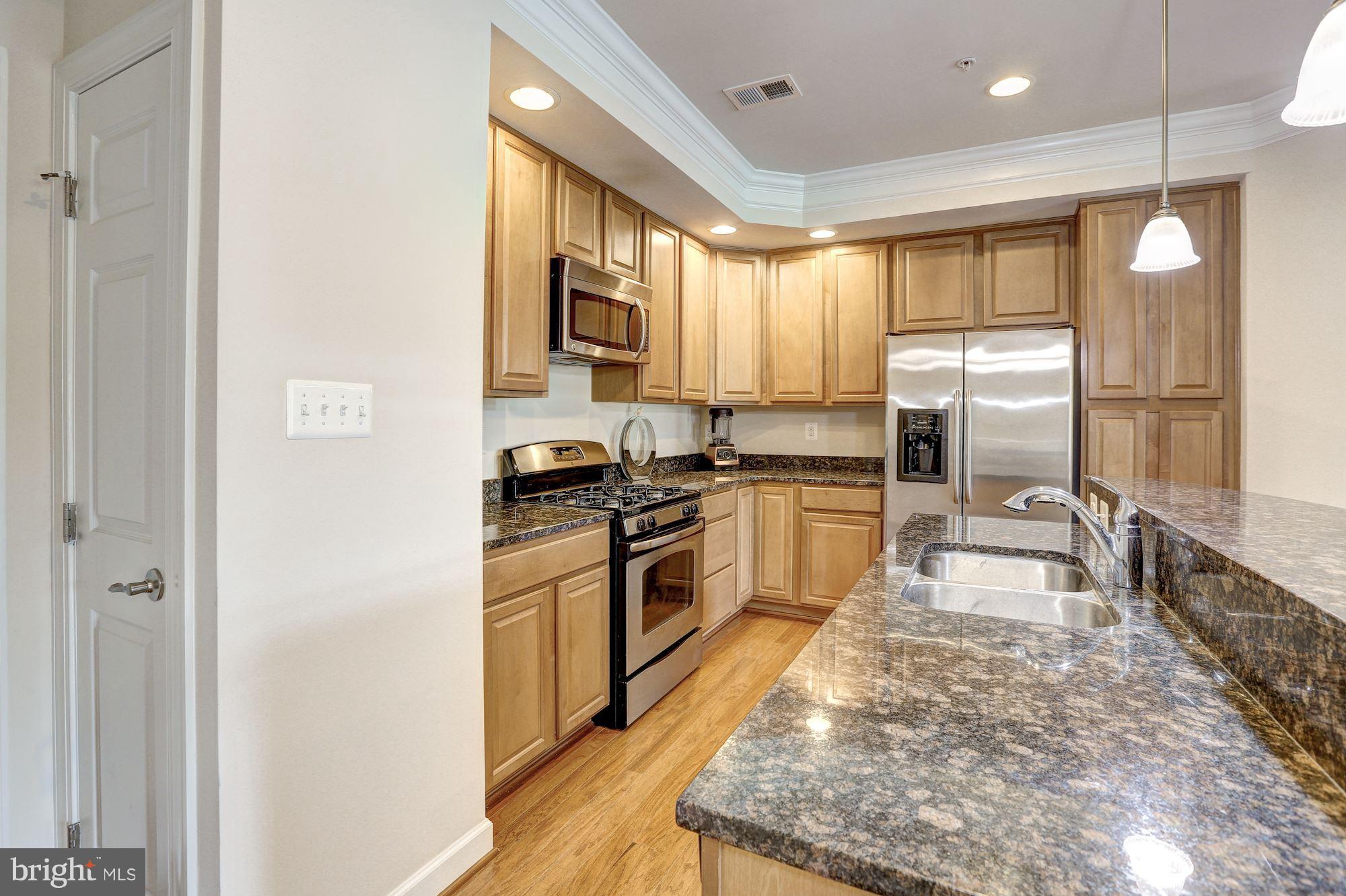 PARKLANDS AT WATKINS MILL - Residential