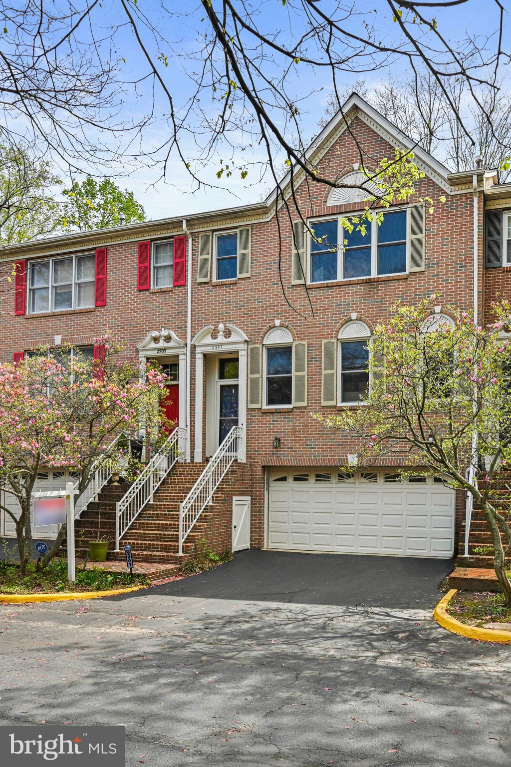 2907 OAKTON CREST PLACE