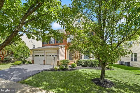 19296 CREEK FIELD CIRCLE LEESBURG VA 20176