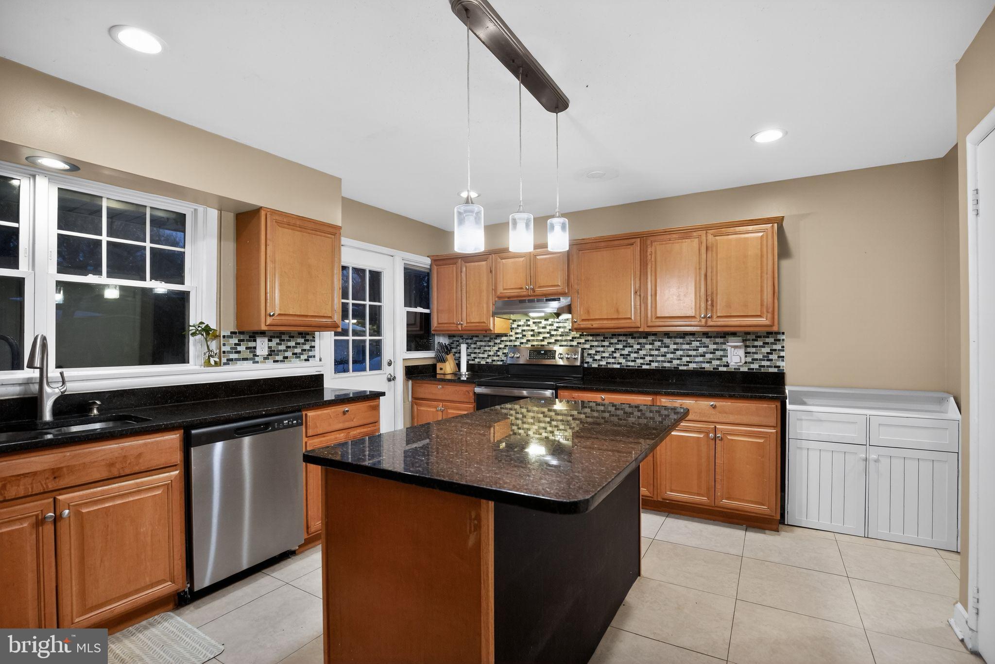 CAREYBROOK - Residential