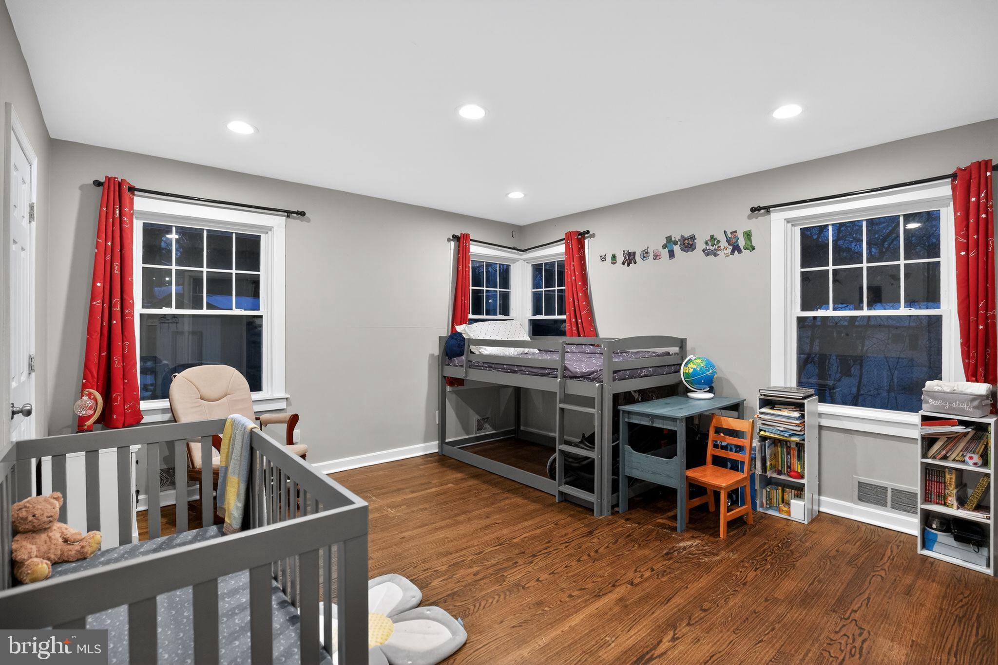 CAREYBROOK - Residential