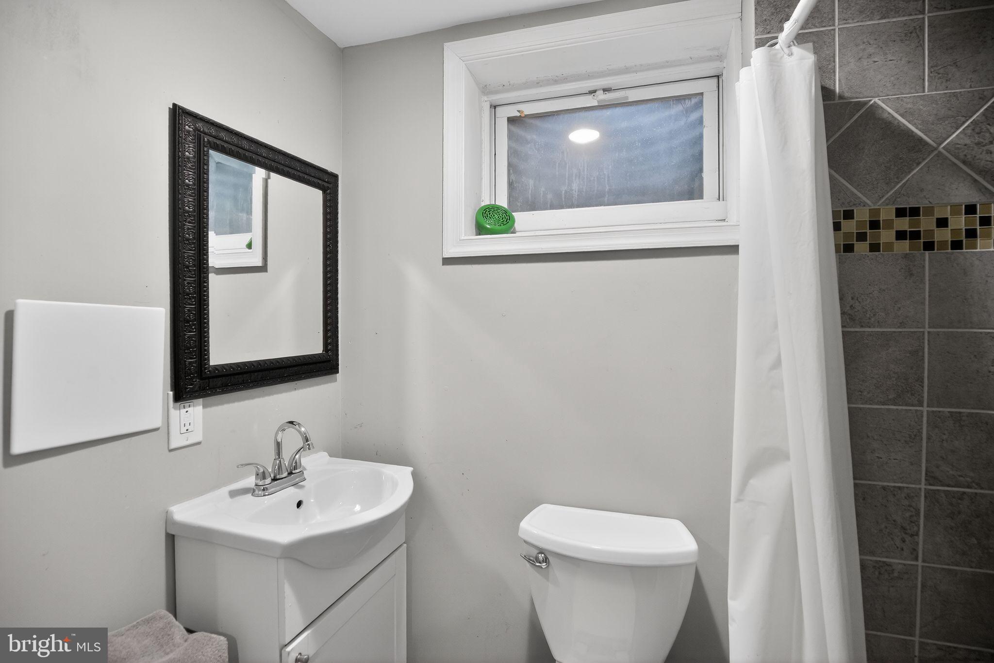 CAREYBROOK - Residential