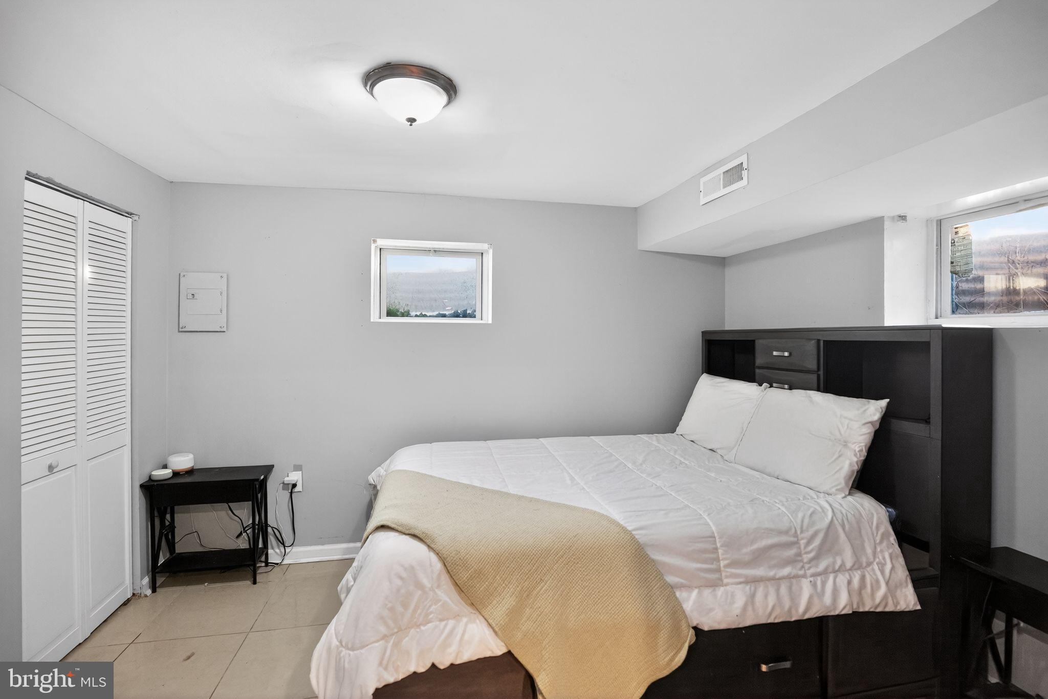 CAREYBROOK - Residential