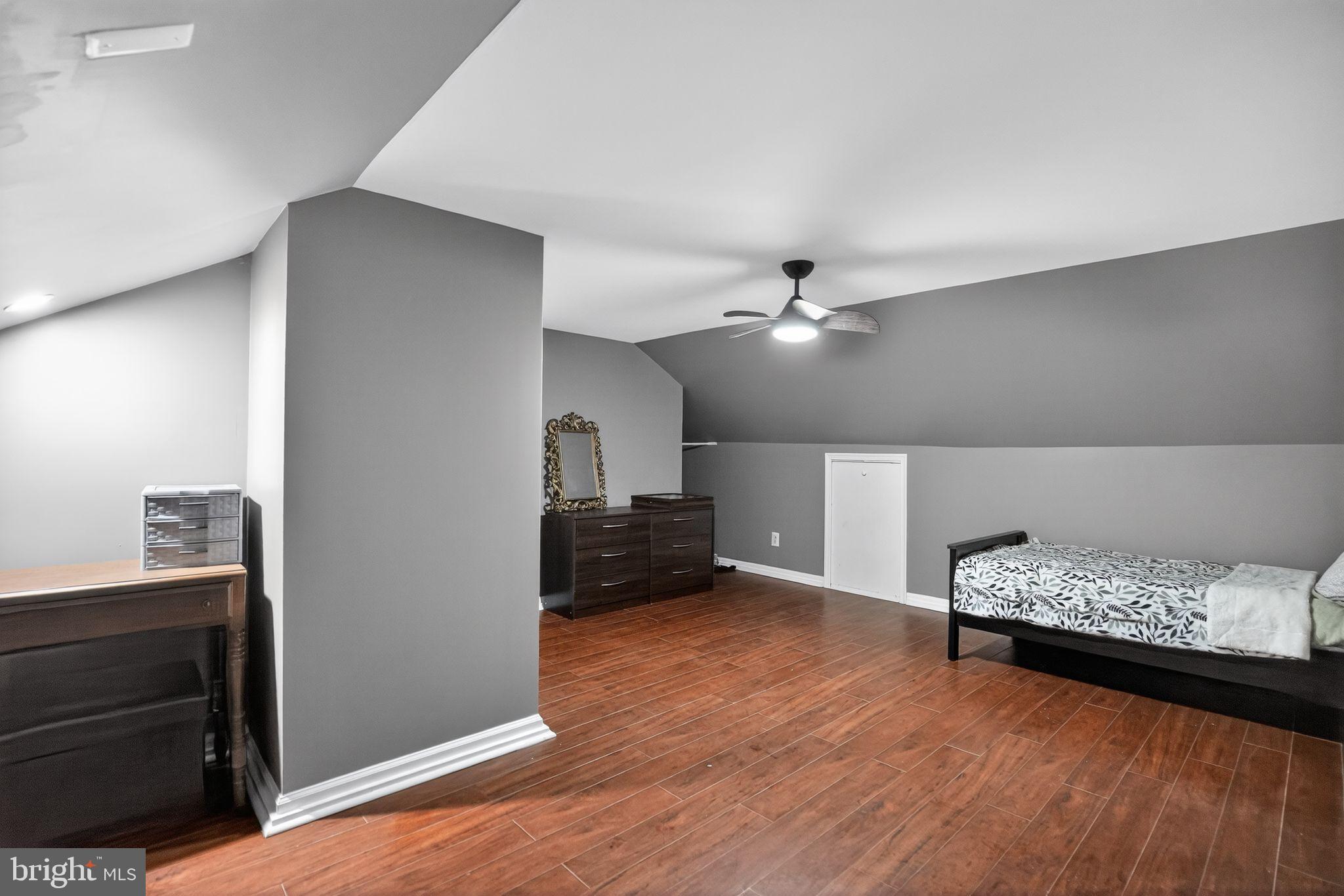 CAREYBROOK - Residential