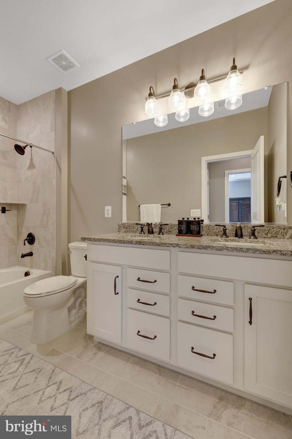 HARTLAND - Residential