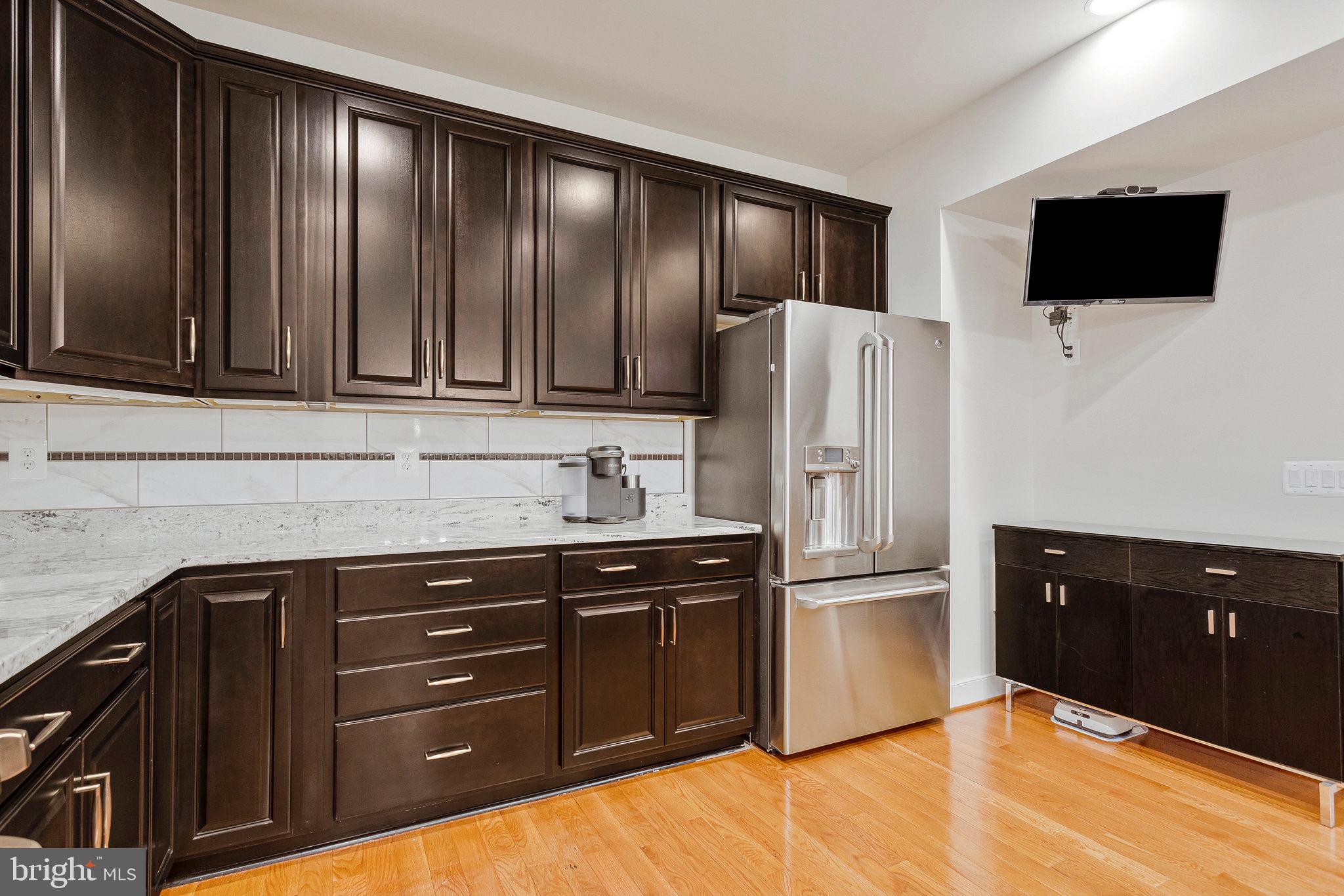 WALDEN WOODS - Residential