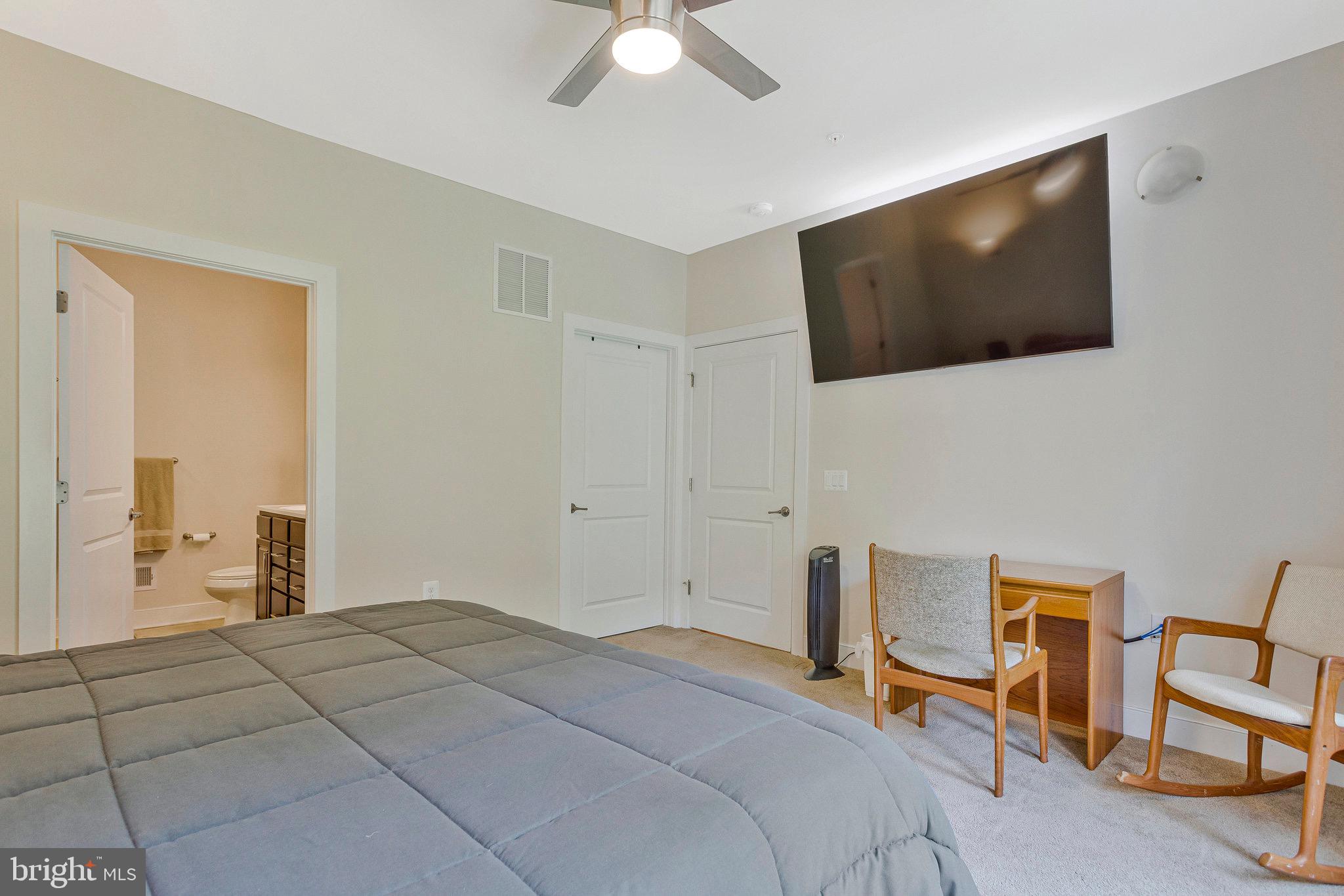 WALDEN WOODS - Residential