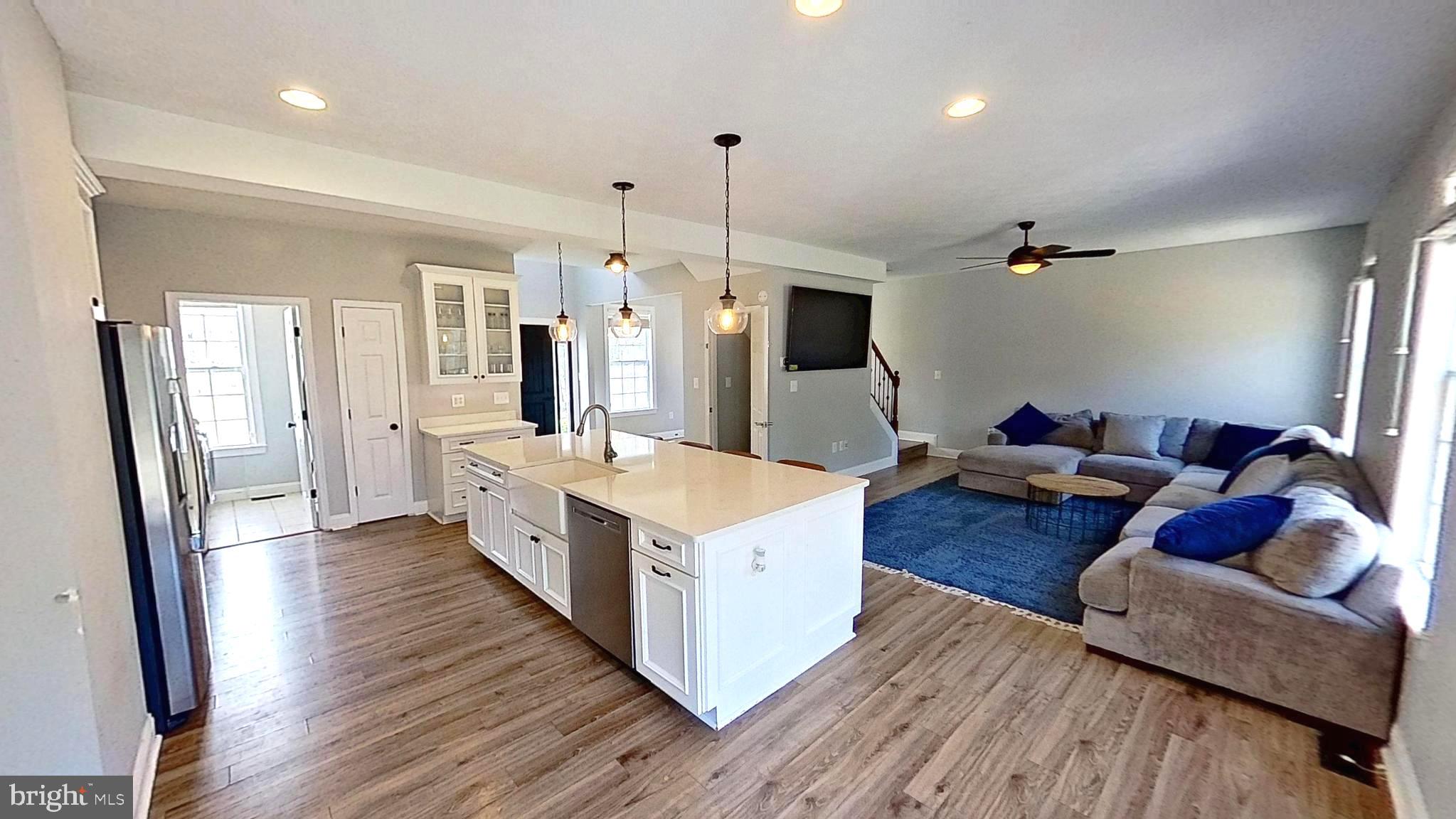 PARK PINES - Residential Lease