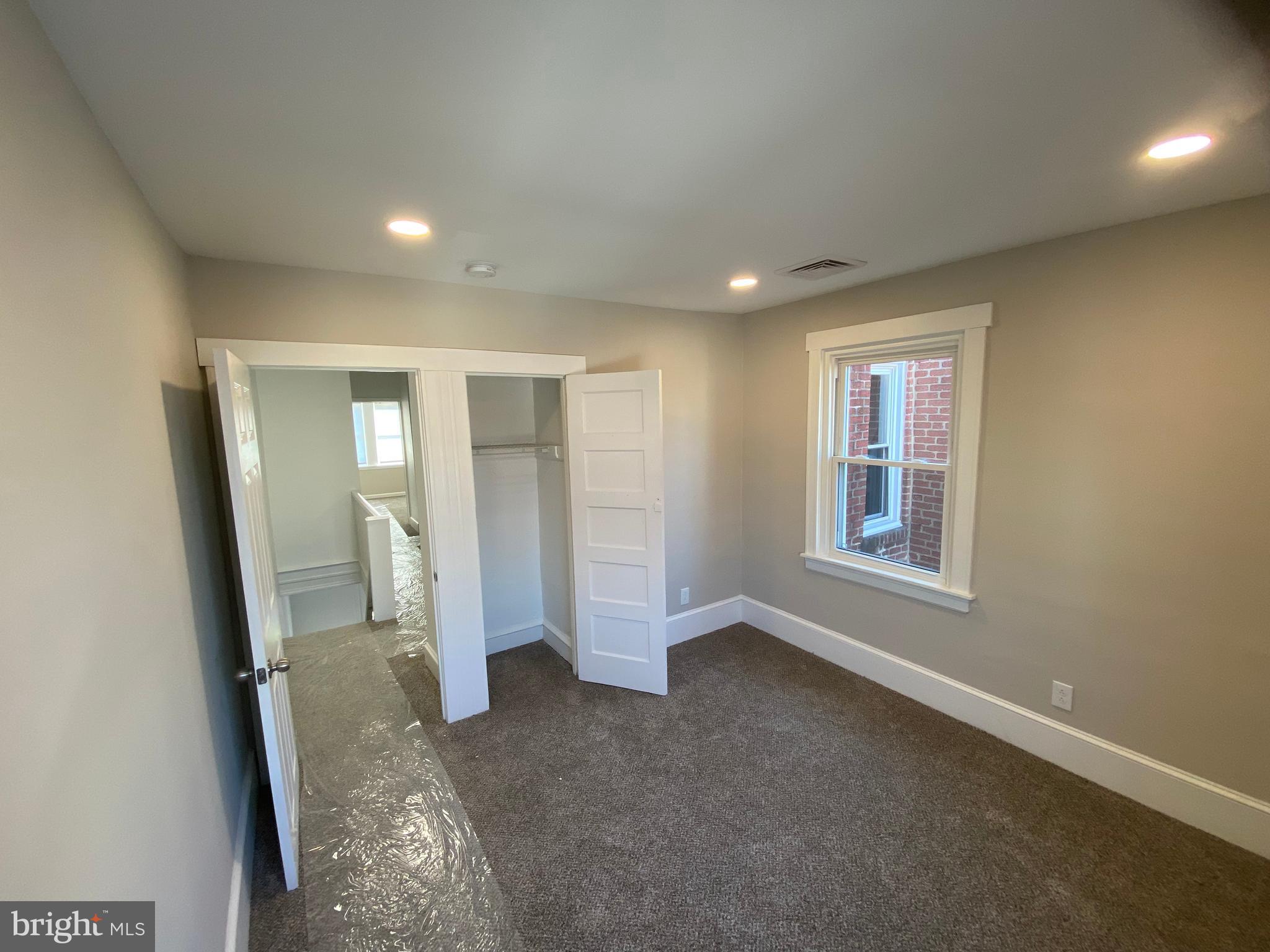 BRIDESBURG - Residential Lease