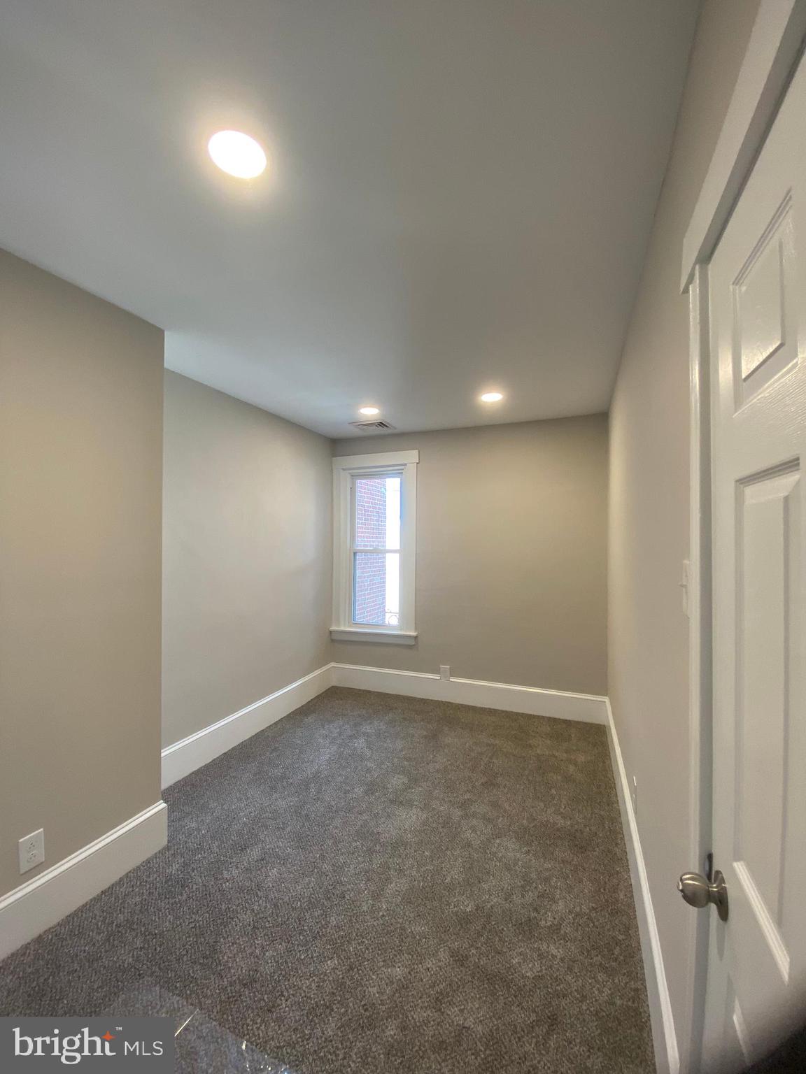 BRIDESBURG - Residential Lease