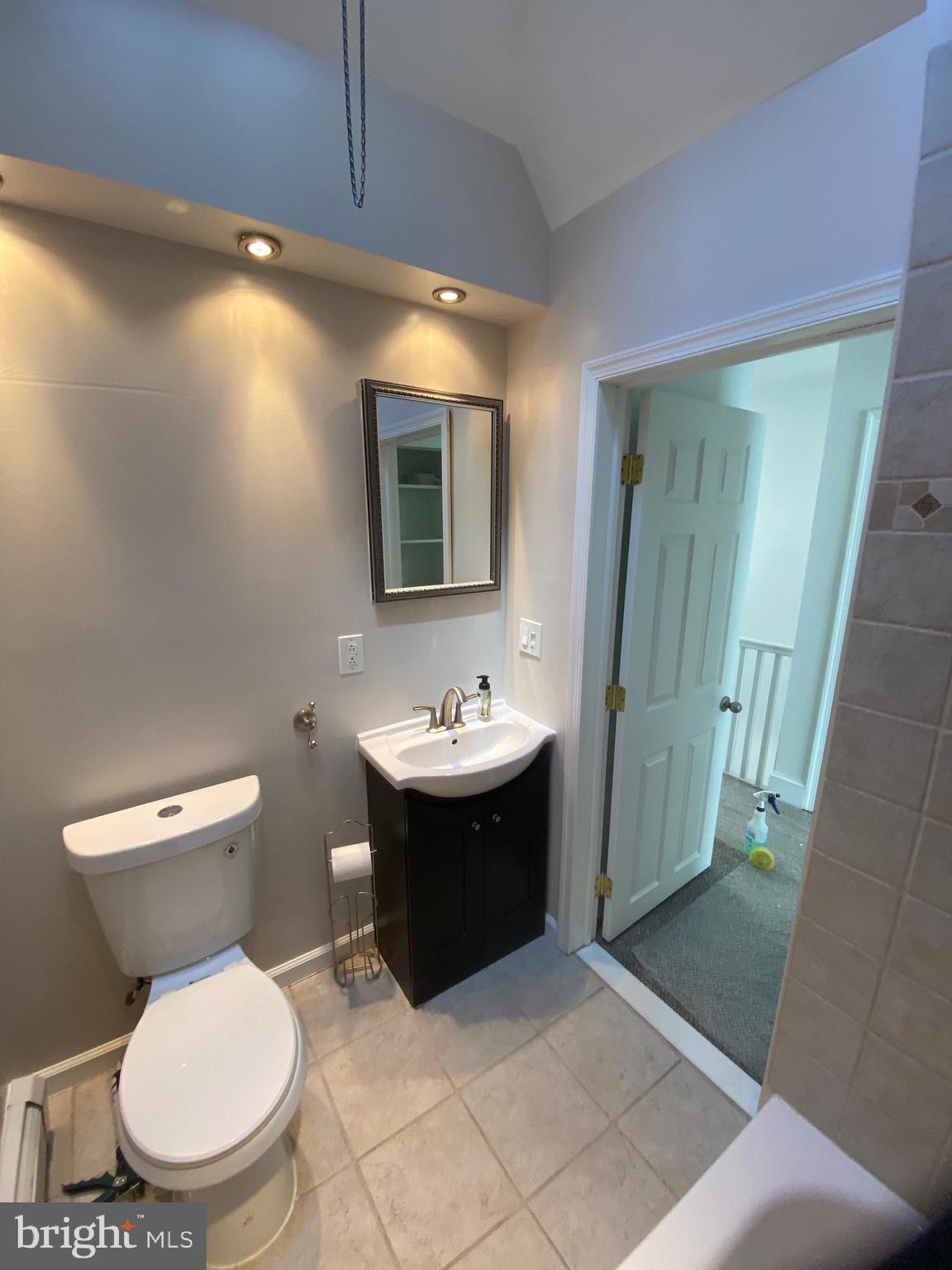 BRIDESBURG - Residential Lease