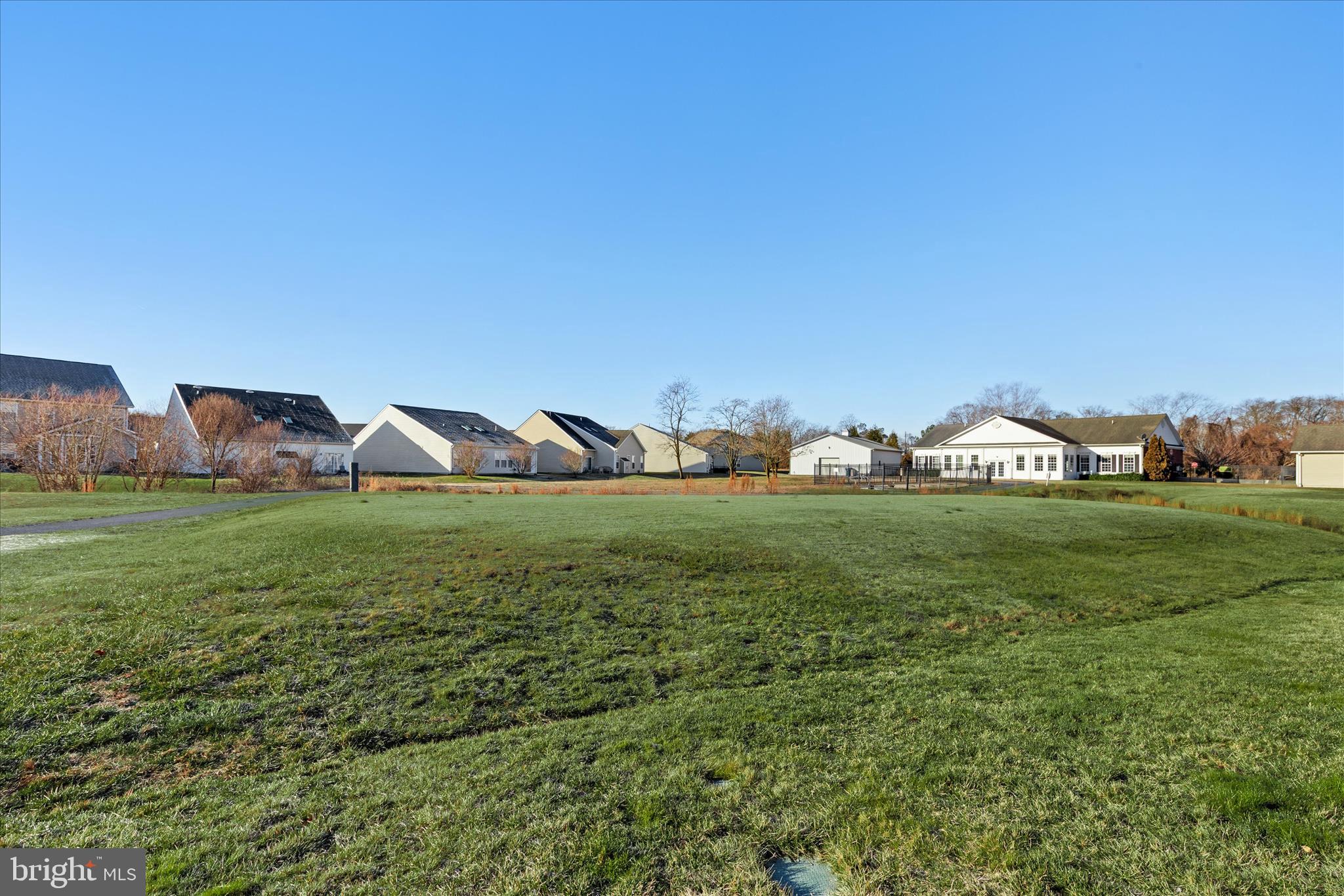WOOD CREEK GOLF COMM - Residential