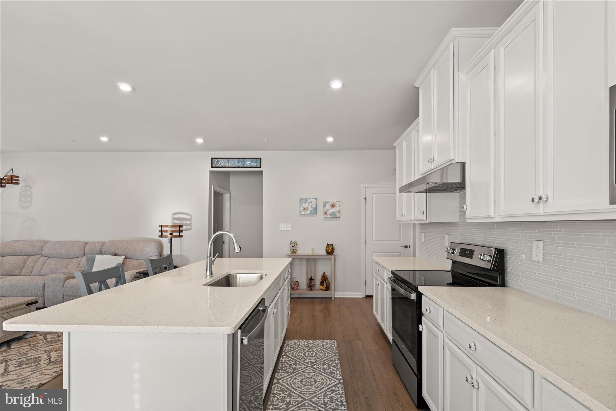 WOOD CREEK GOLF COMM - Residential