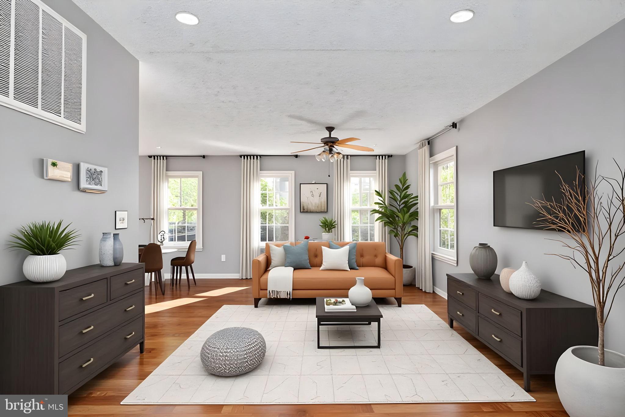 PRESIDENTIAL LAKES - Residential