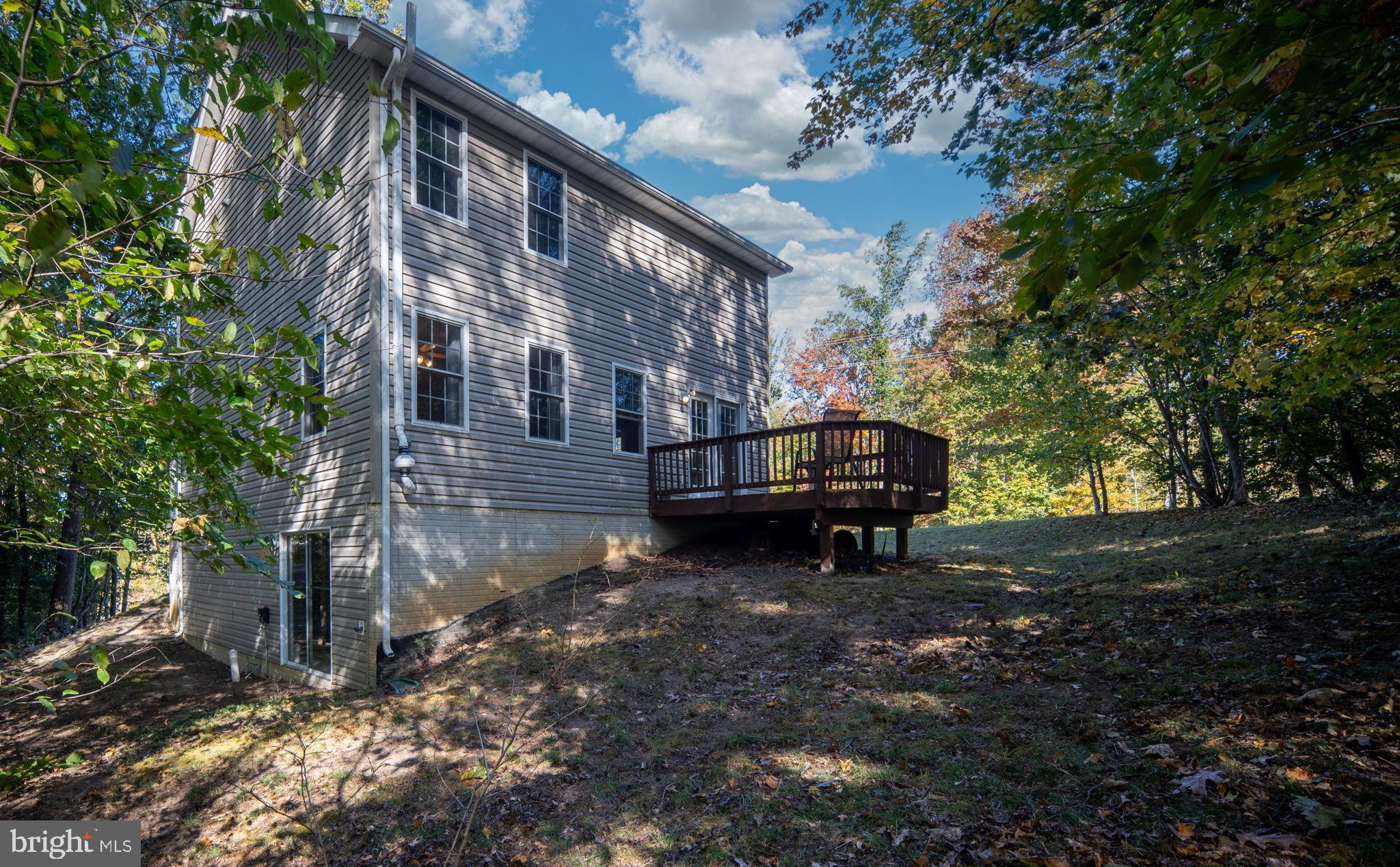 PRESIDENTIAL LAKES - Residential