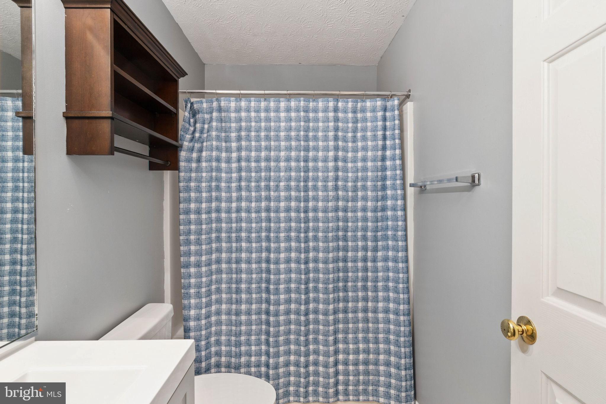 PRESIDENTIAL LAKES - Residential