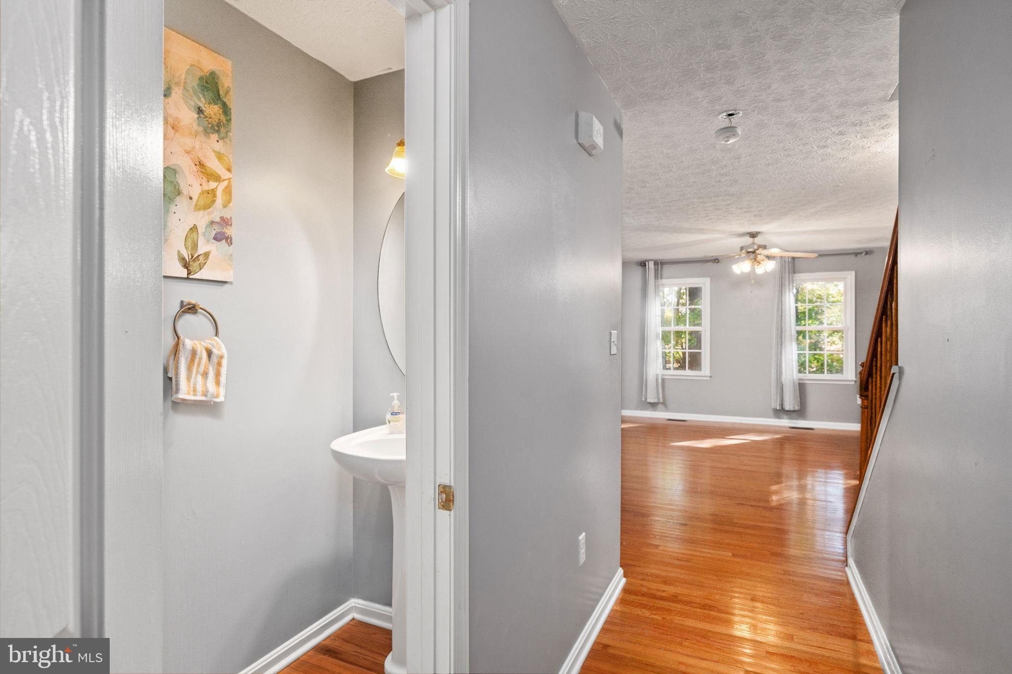 PRESIDENTIAL LAKES - Residential