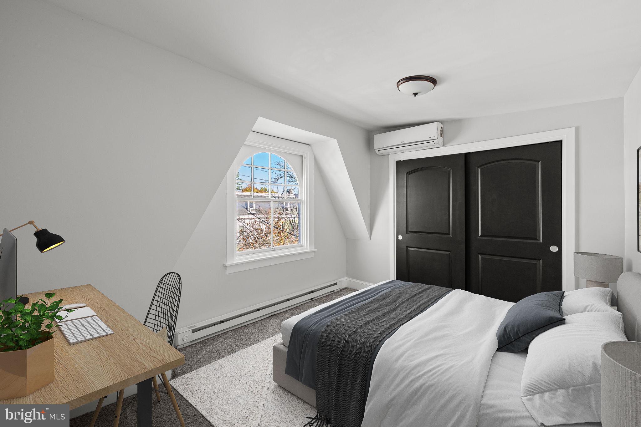 CHESTNUT HILL - Residential