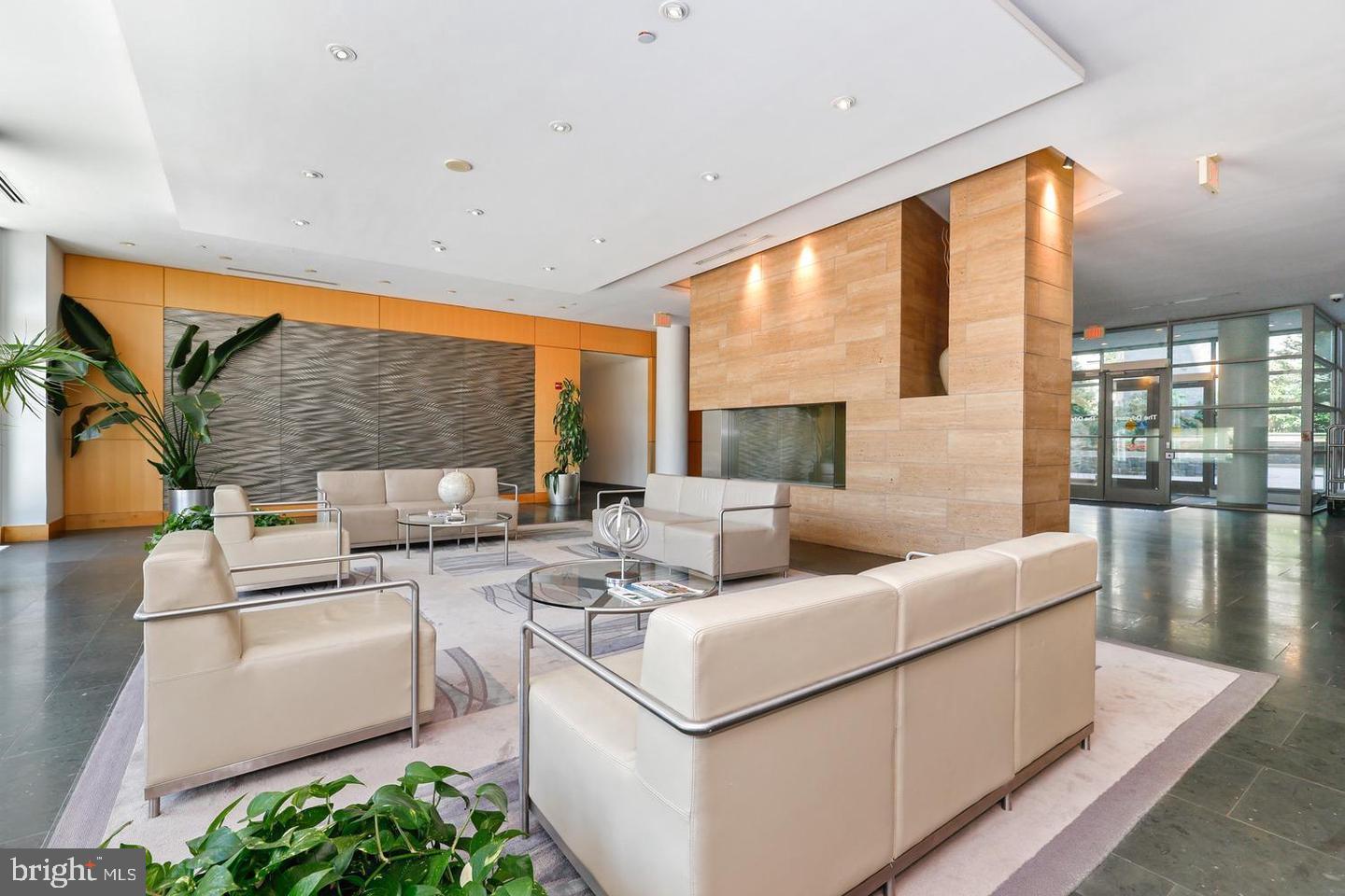 ODYSSEY - Residential Lease