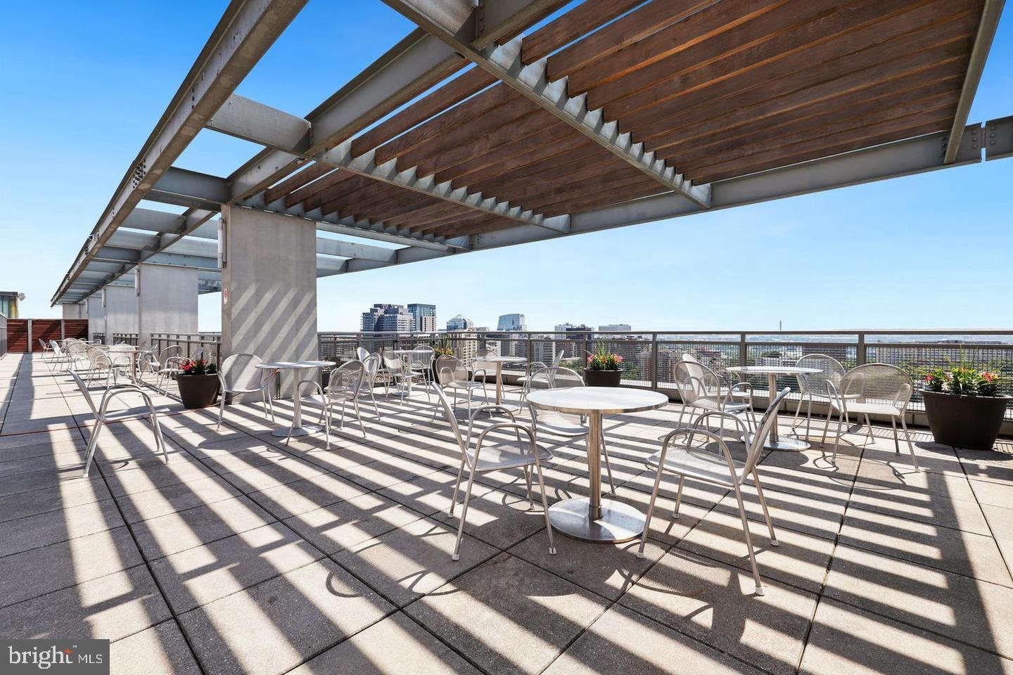 ODYSSEY - Residential Lease