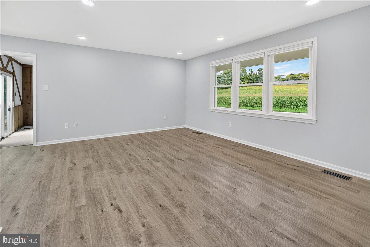 PLEASANT GROVE - Residential