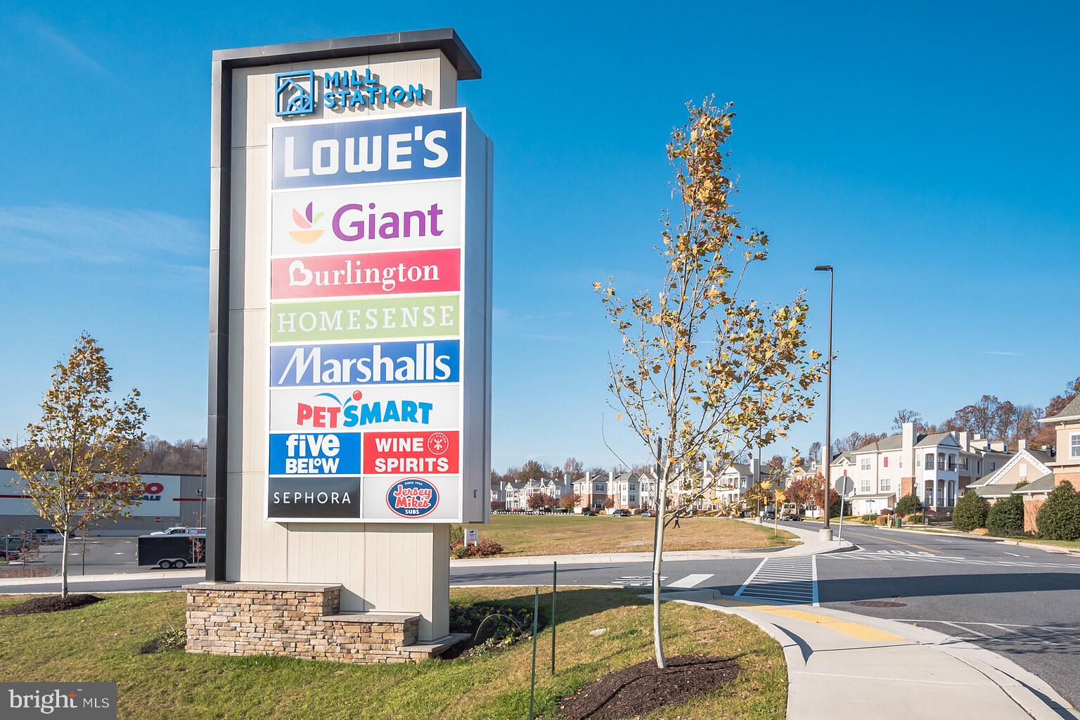 COLLEGE - Residential